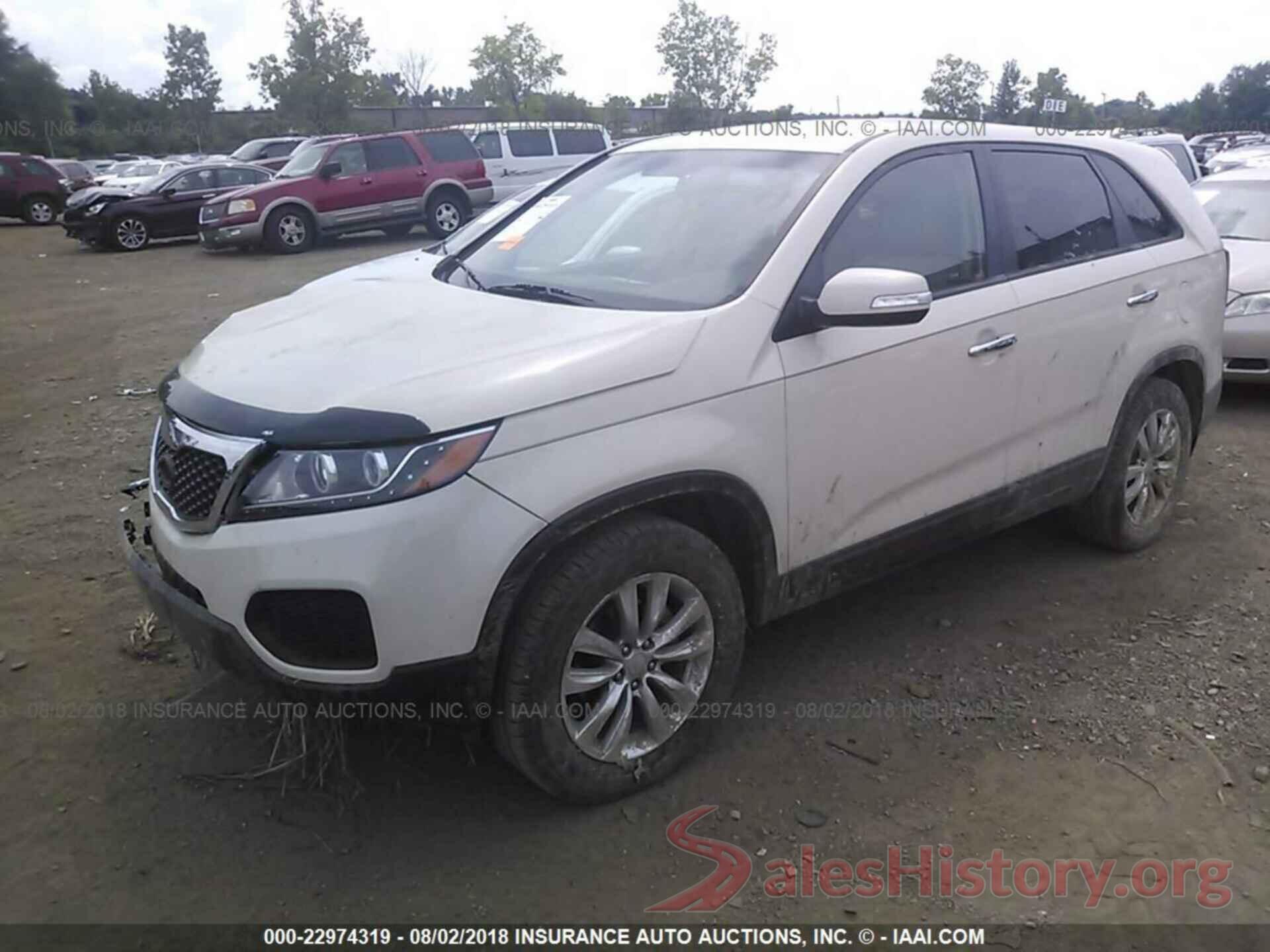 5XYKU4A2XBG005899 2011 Kia Sorento