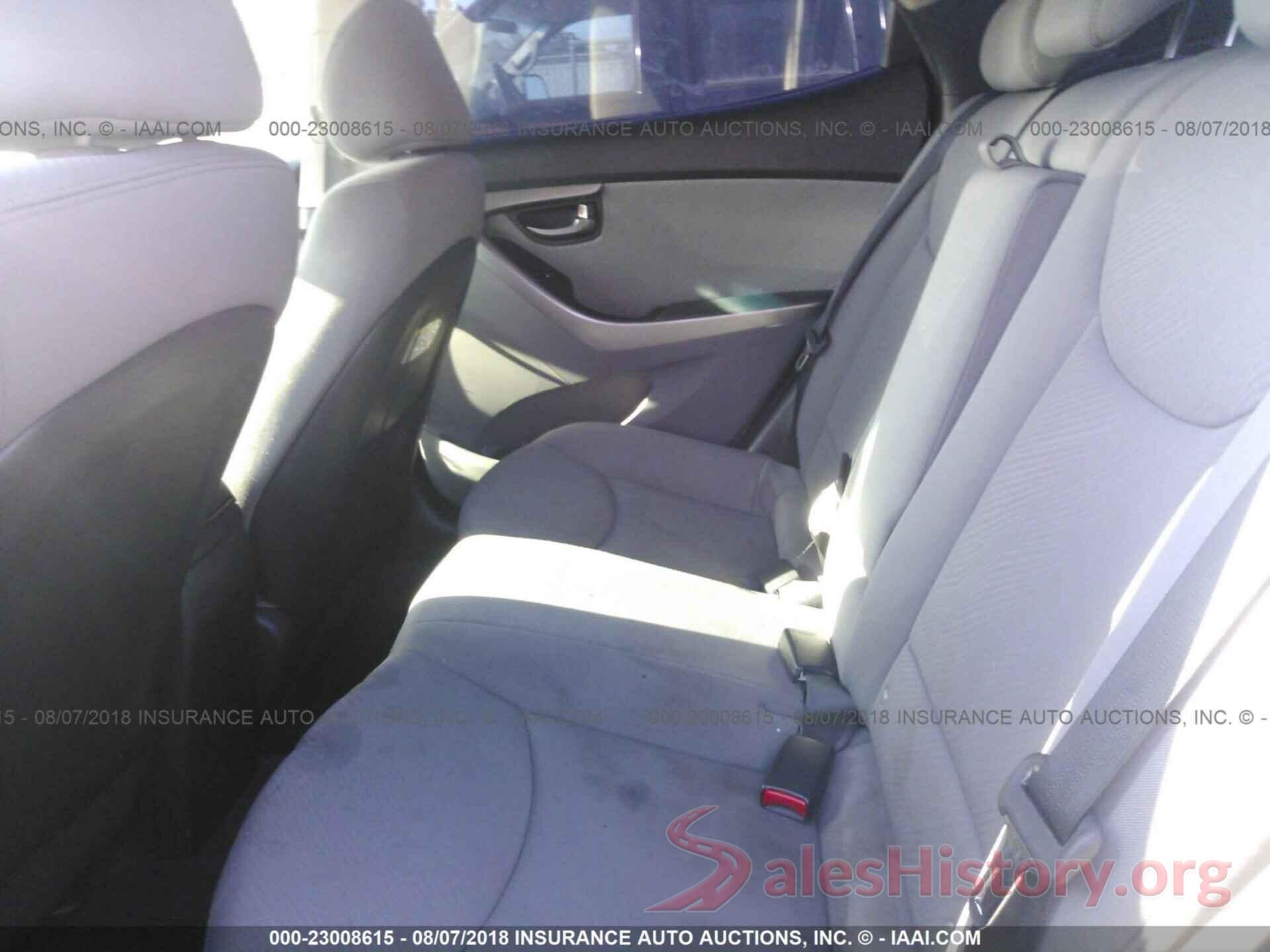 KMHDH4AE6DU927302 2013 Hyundai Elantra