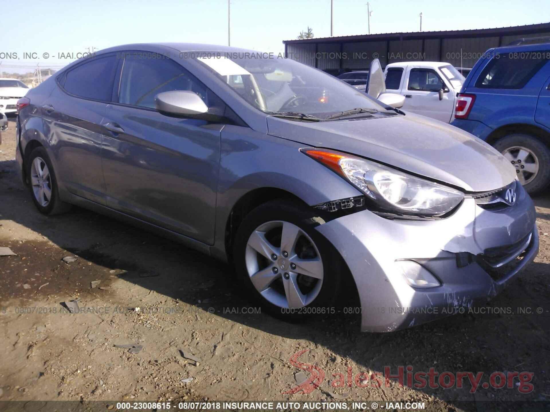 KMHDH4AE6DU927302 2013 Hyundai Elantra