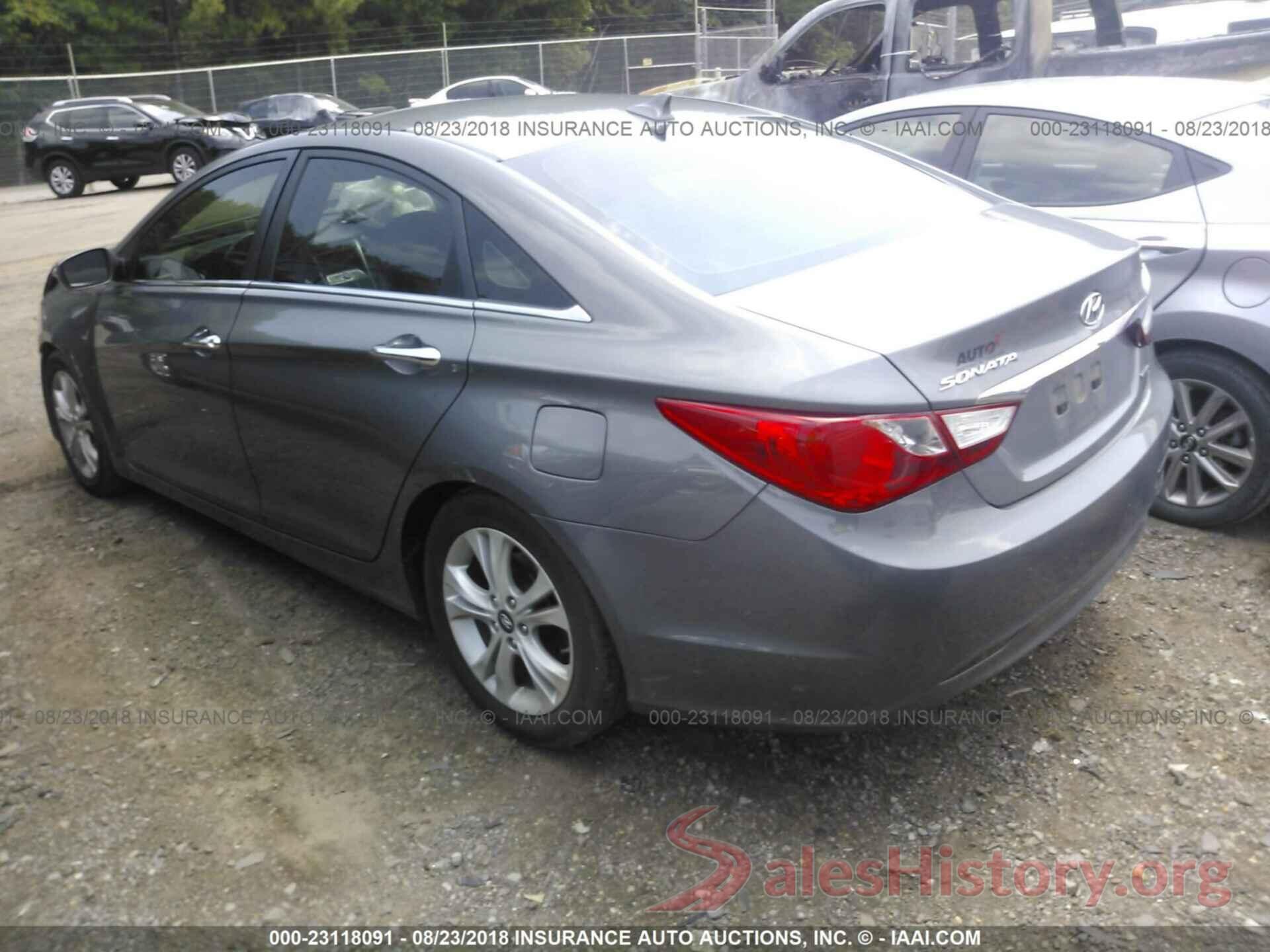 5NPEC4AC2BH095549 2011 Hyundai Sonata