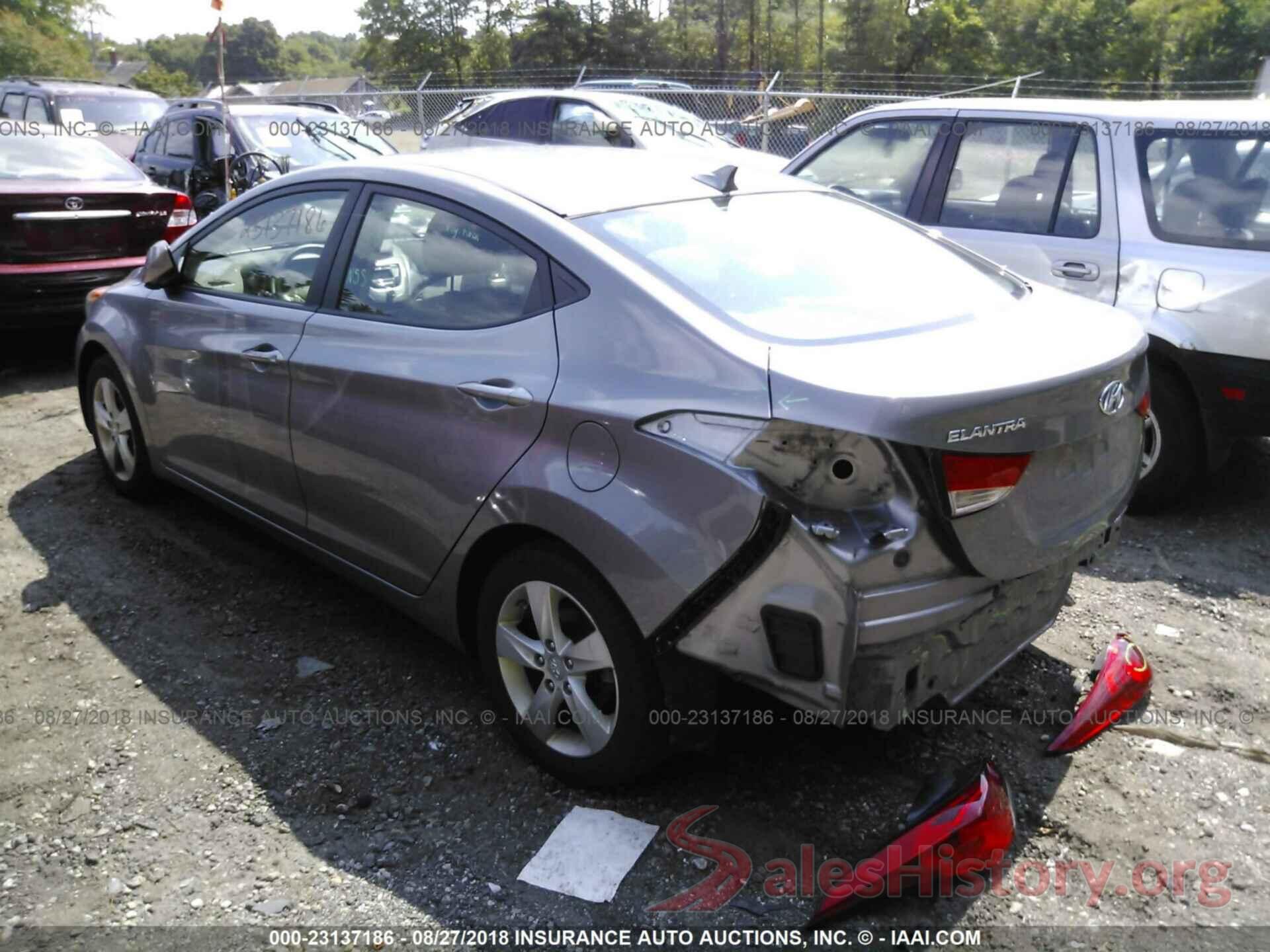 KMHDH4AE8CU422408 2012 Hyundai Elantra