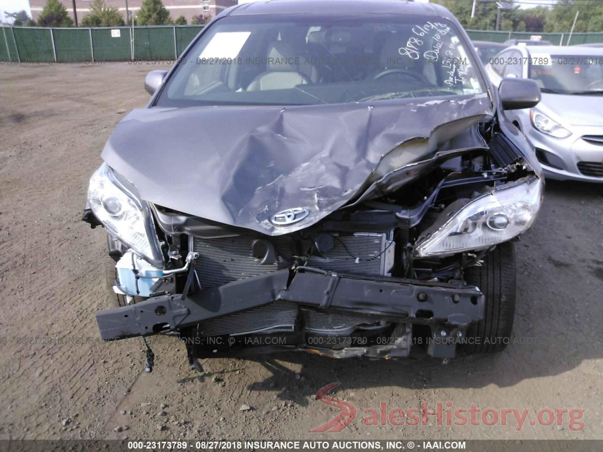 5TDDK3DCXFS108178 2015 Toyota Sienna