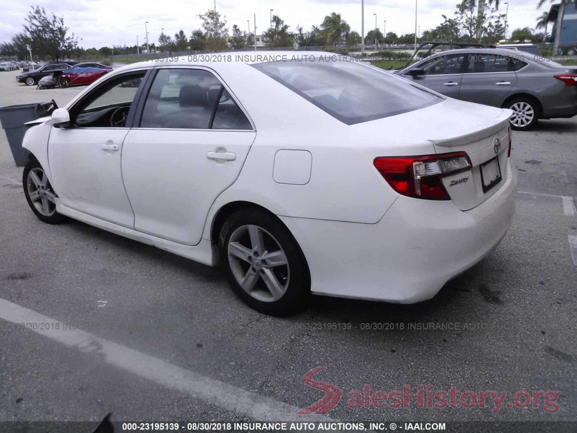 4T1BF1FK1CU577411 2012 Toyota Camry