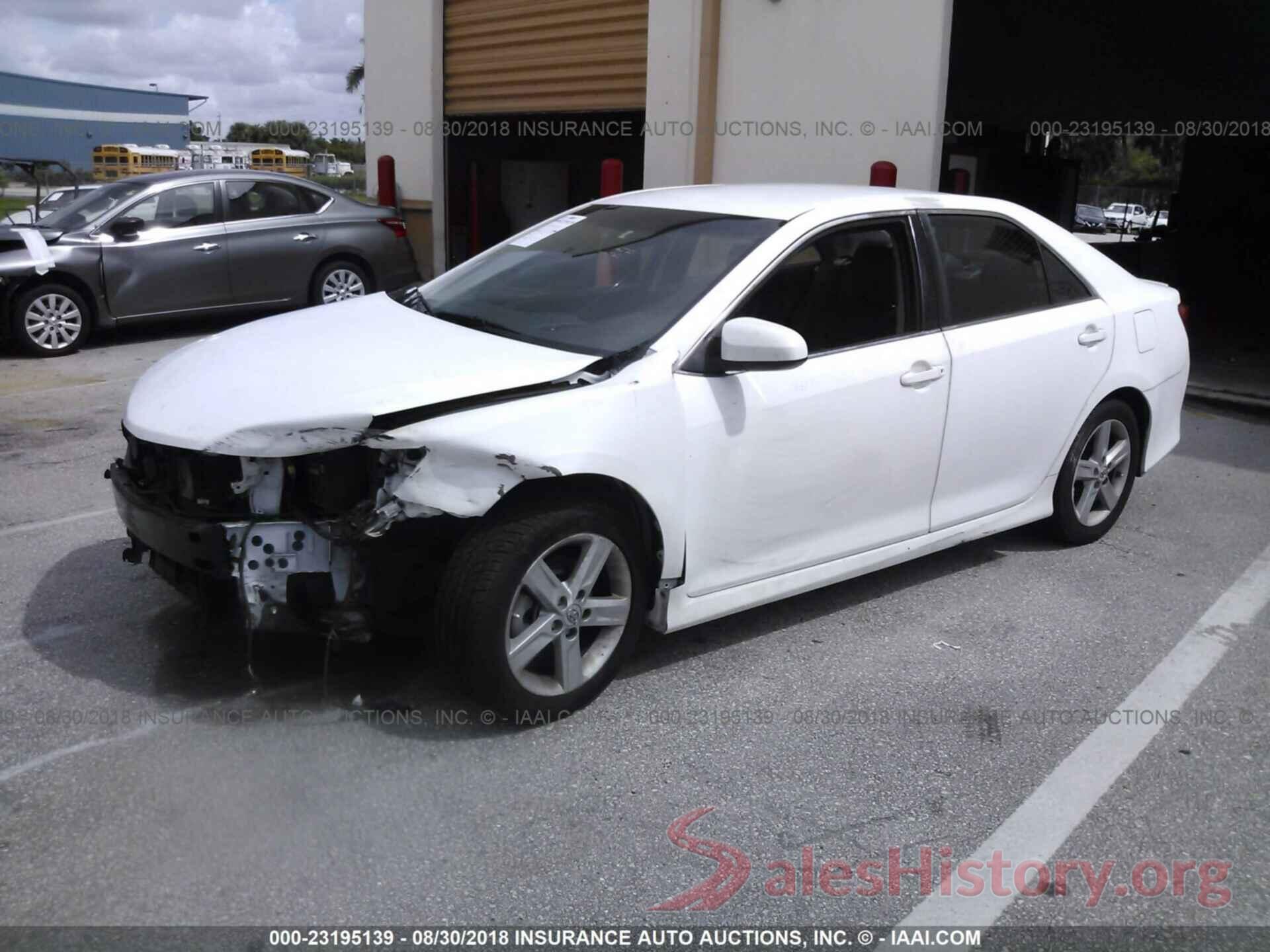 4T1BF1FK1CU577411 2012 Toyota Camry