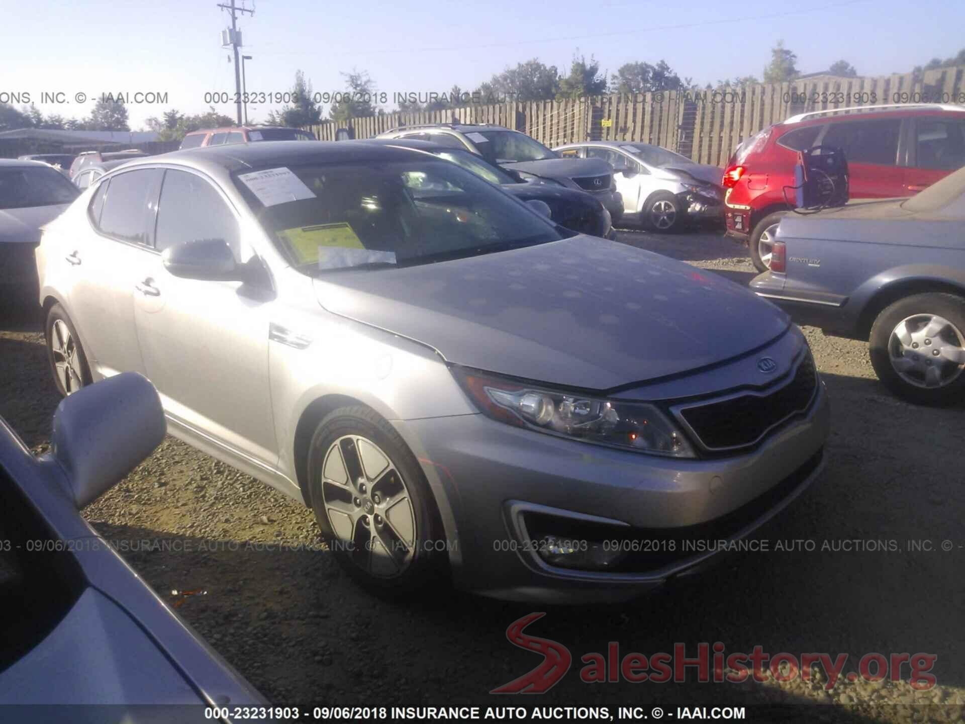 KNAGM4AD7B5002245 2011 Kia Optima