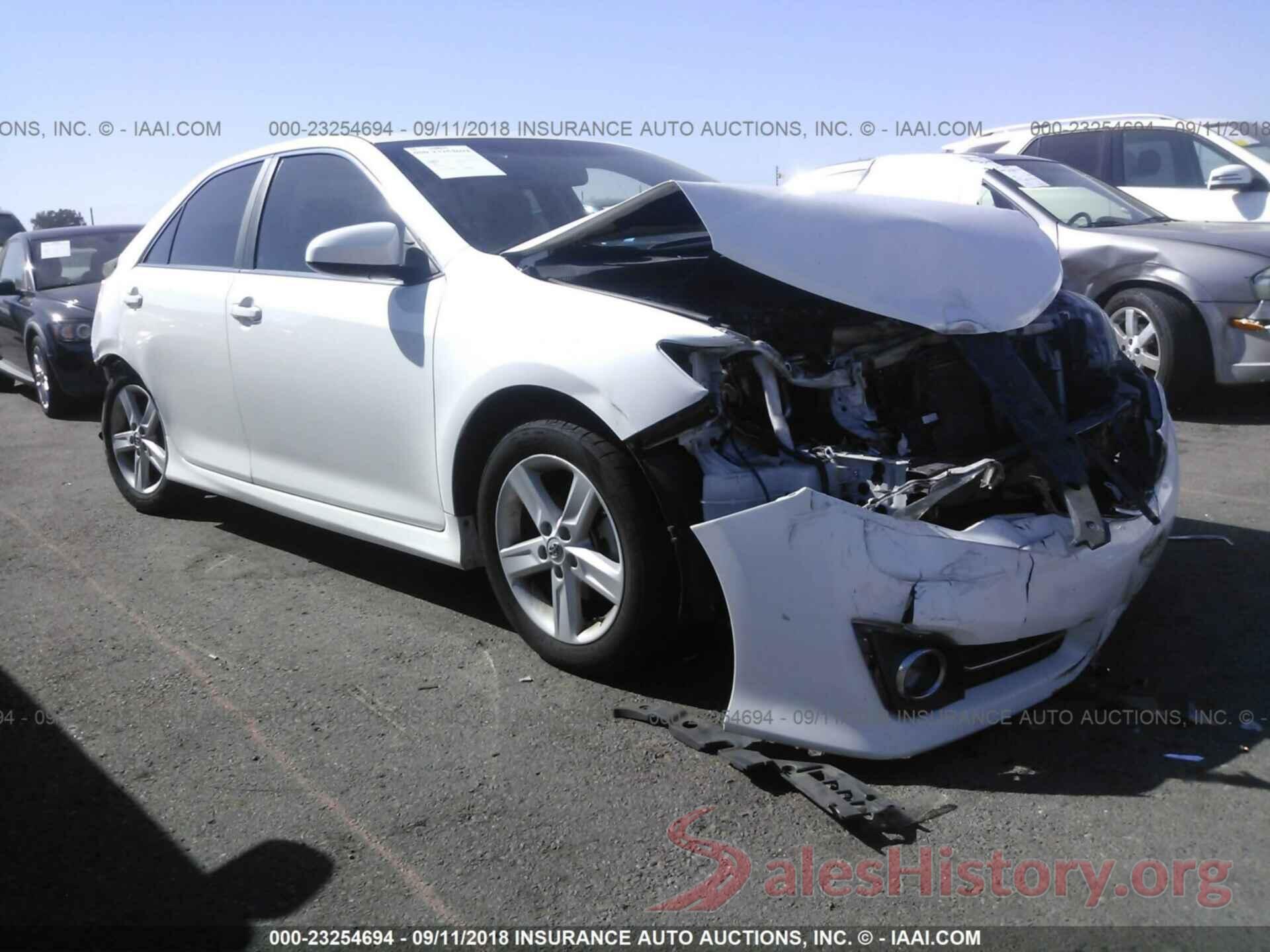 4T1BF1FK0EU863916 2014 Toyota Camry