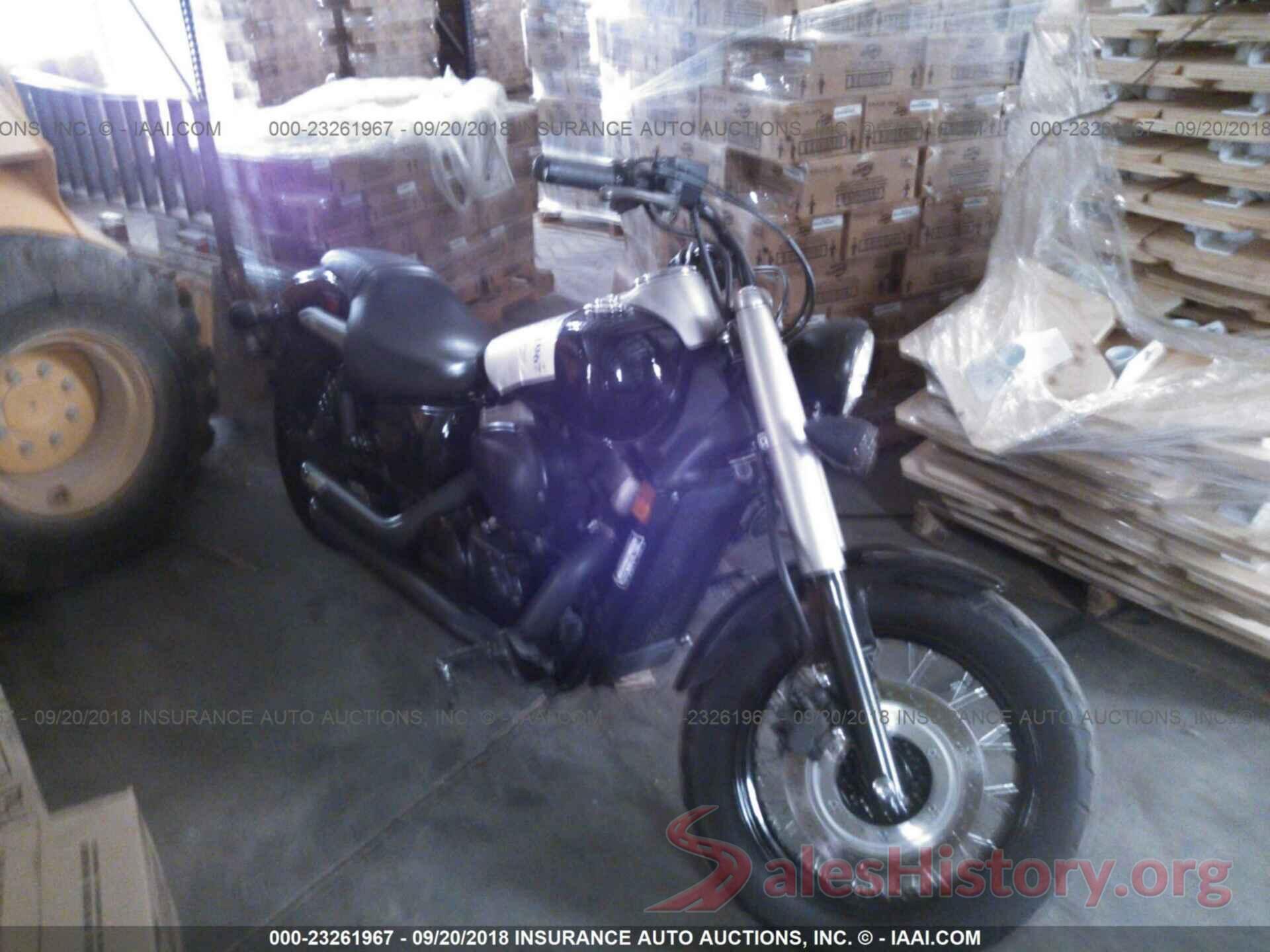 JH2RC5370BK100893 2011 Honda Vt750