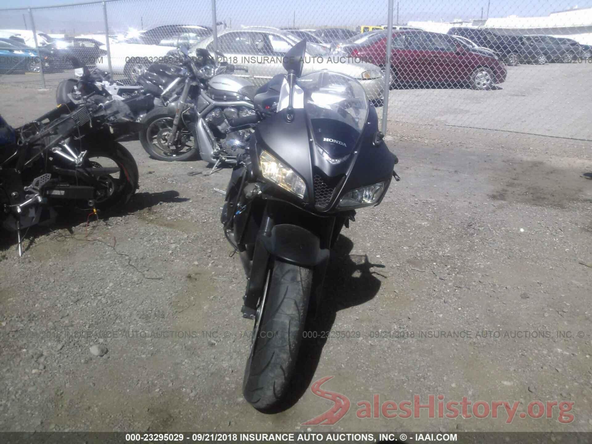 JH2PC4063BK400084 2011 HONDA CBR600