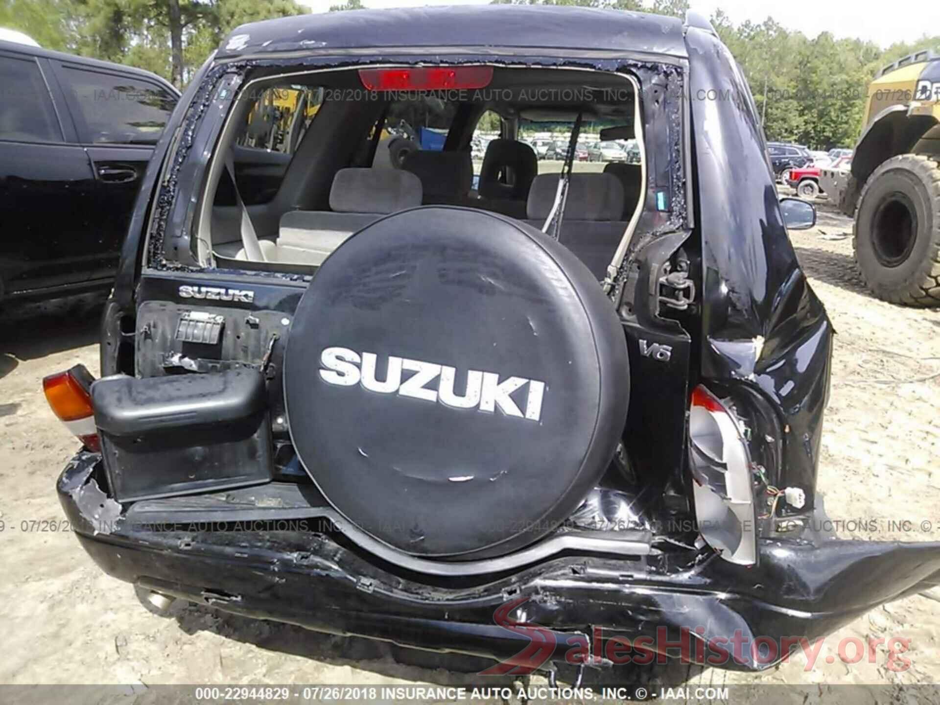 JS3TY92V334102989 2003 SUZUKI XL7