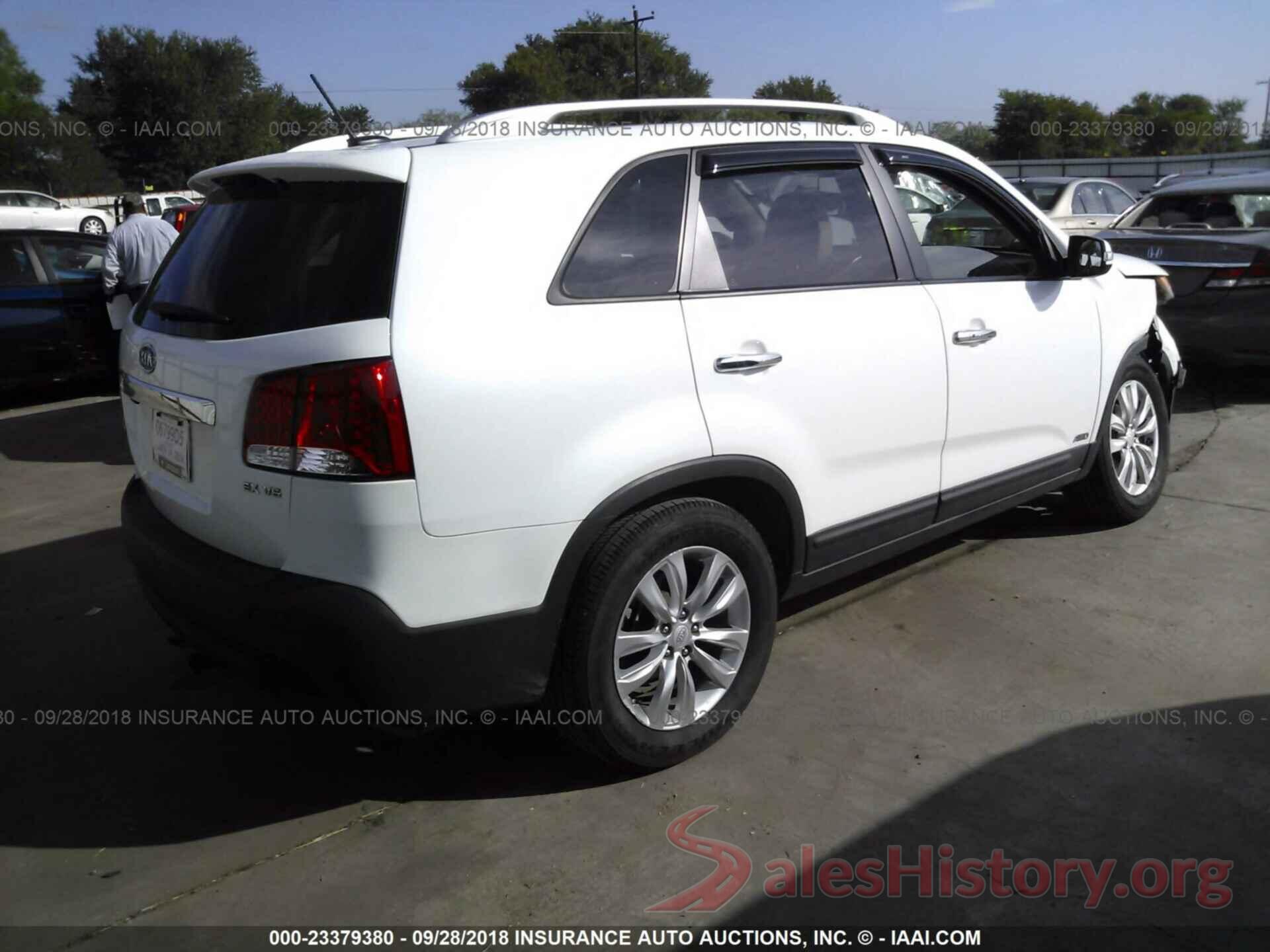 5XYKUDA21BG052058 2011 Kia Sorento