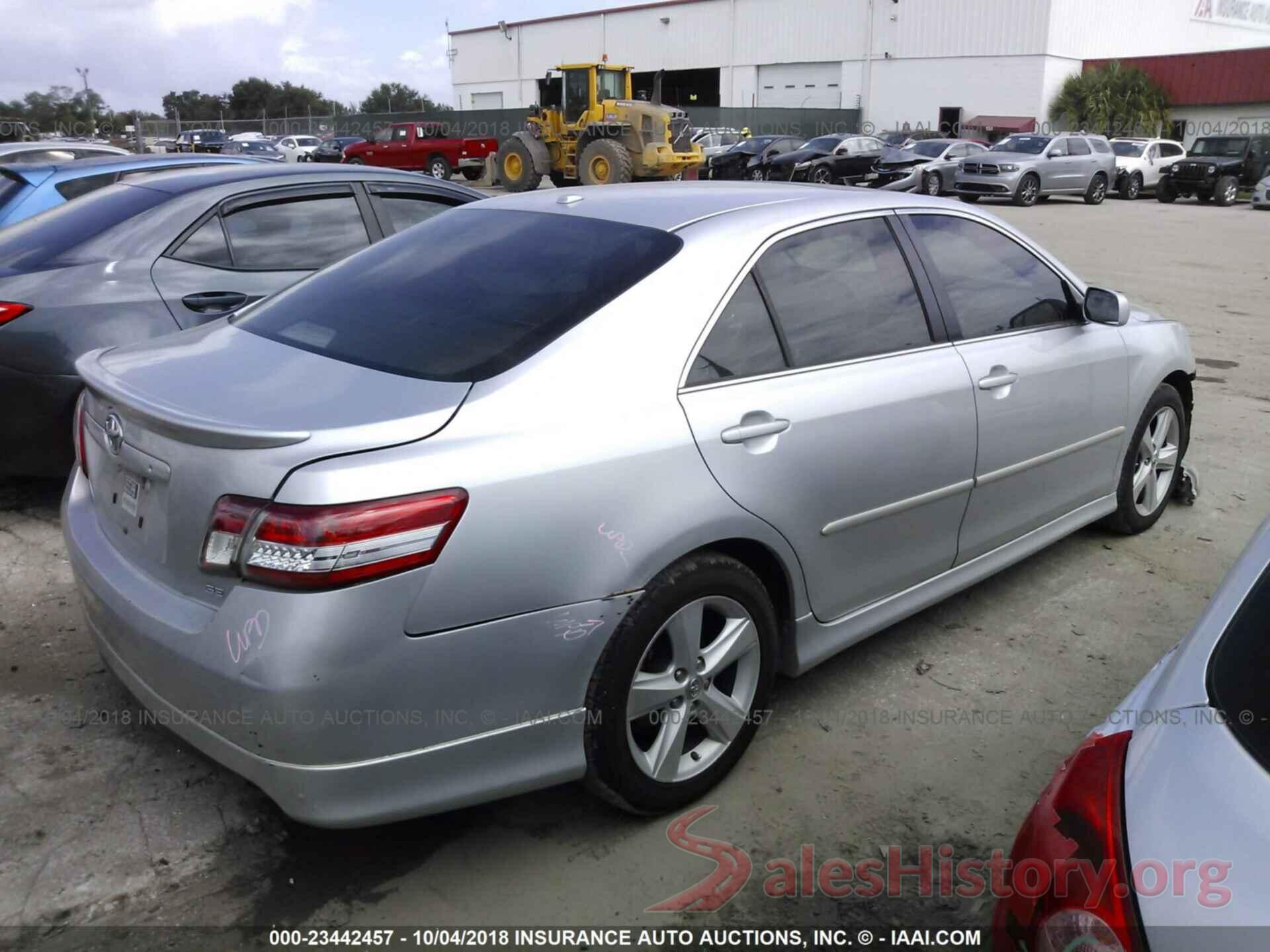 4T1BF3EK5BU758894 2011 Toyota Camry