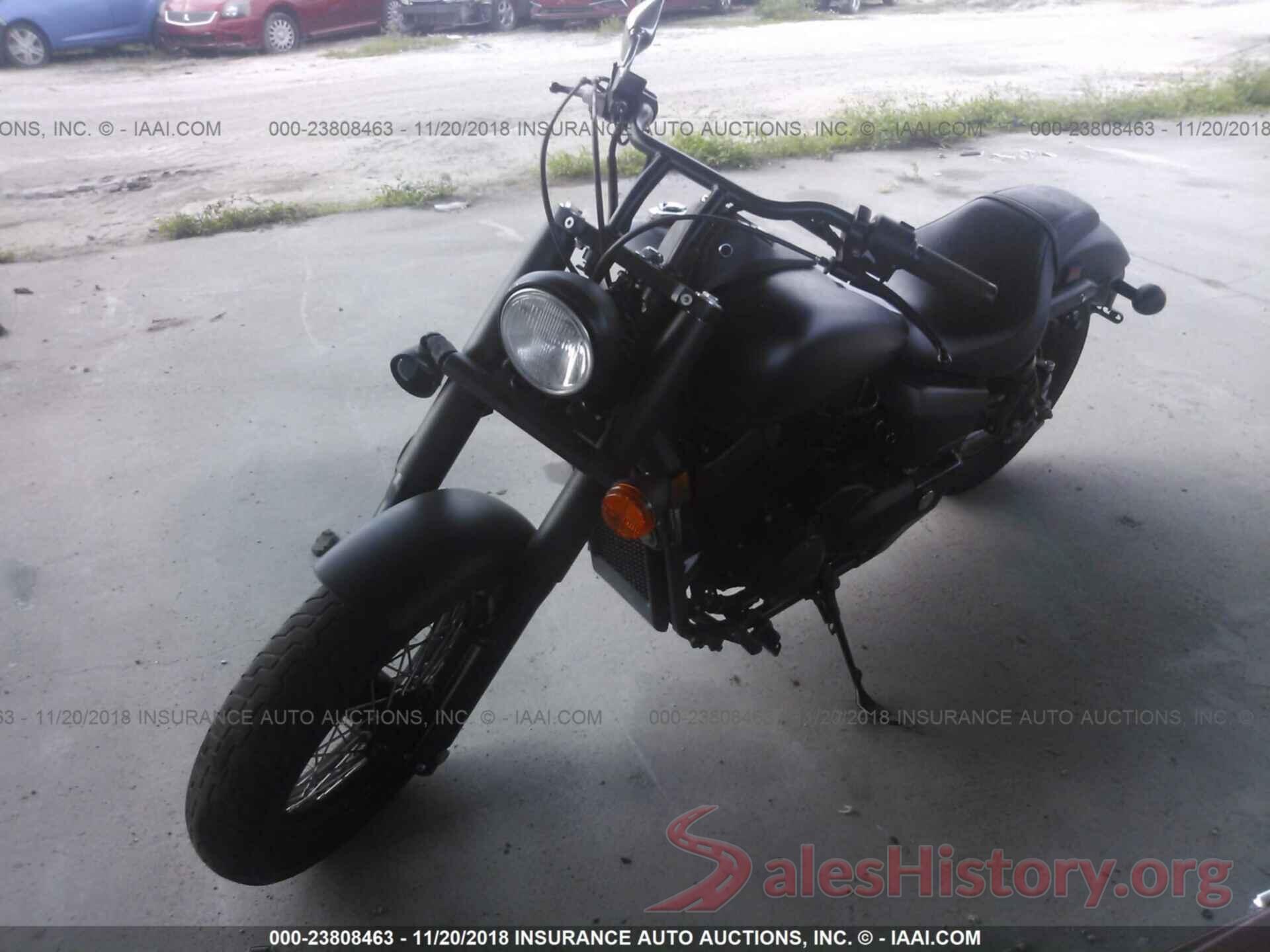 JH2RC537XHK700166 2017 HONDA VT750