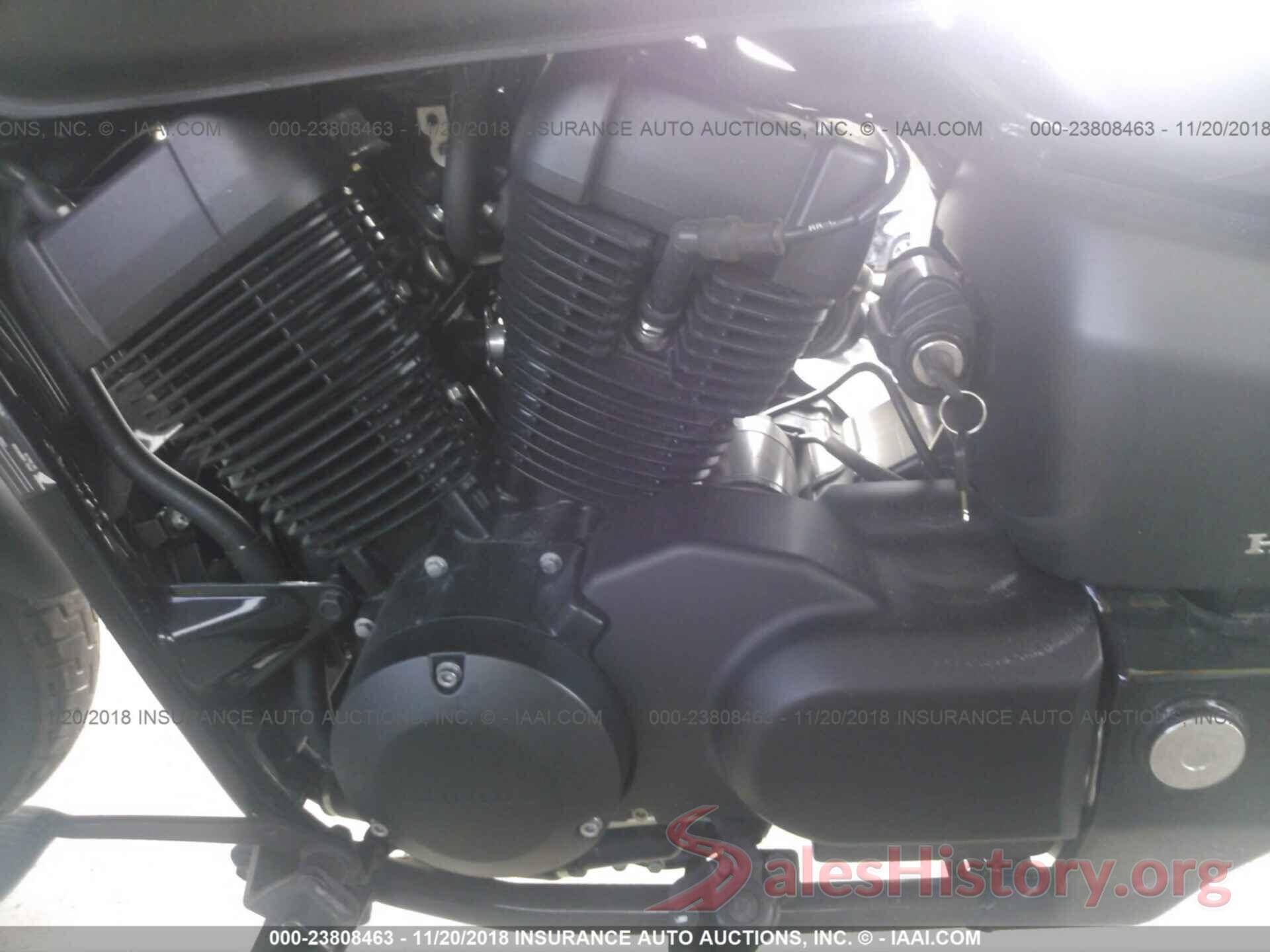 JH2RC537XHK700166 2017 HONDA VT750