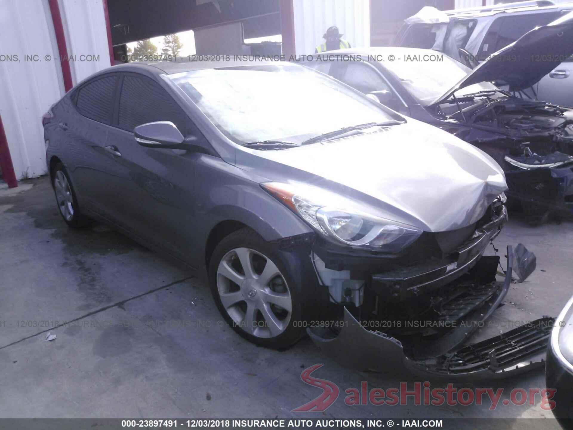 5NPDH4AE4DH340353 2013 HYUNDAI ELANTRA