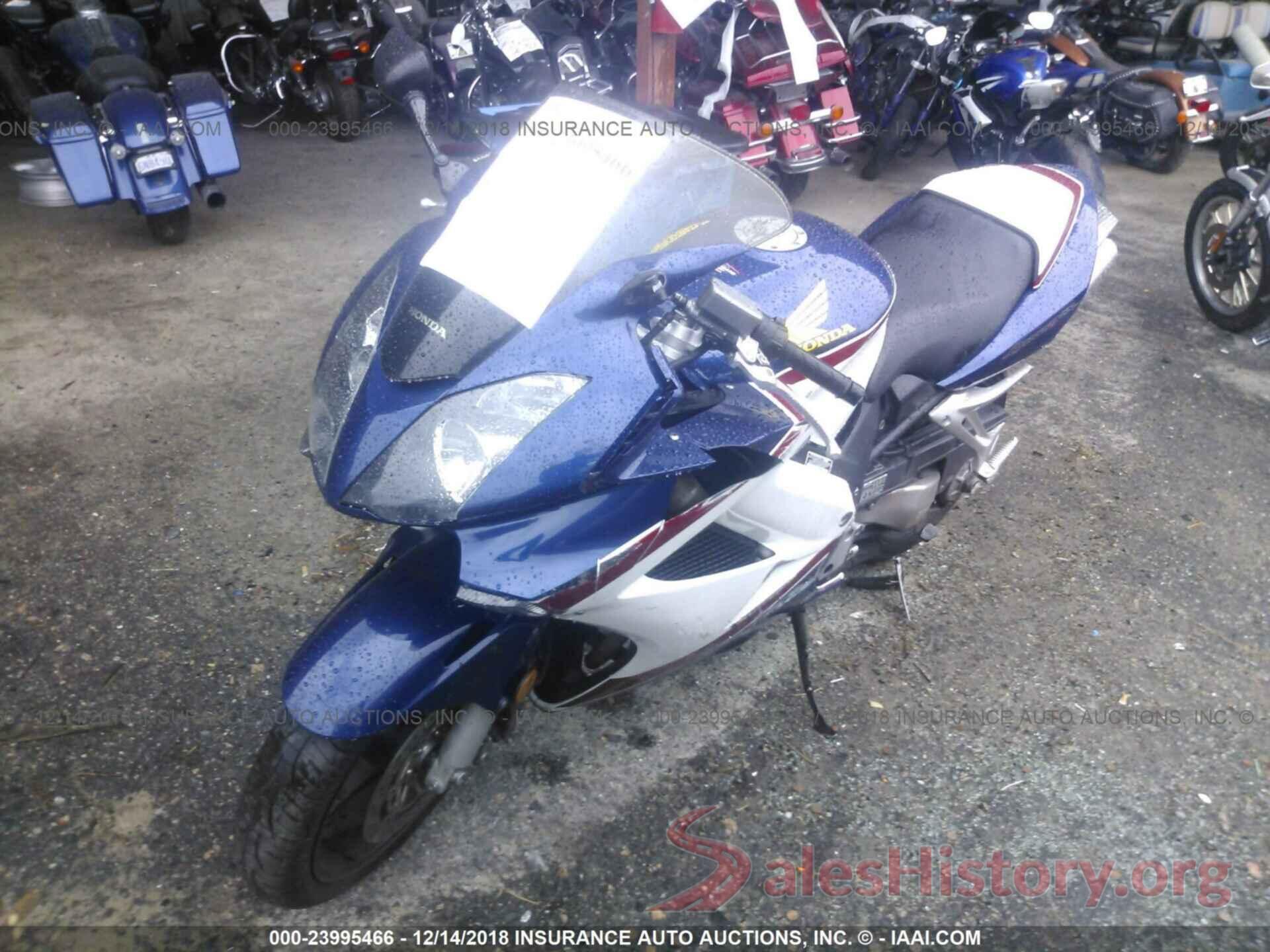 JH2RC46647M900170 2007 HONDA VFR800