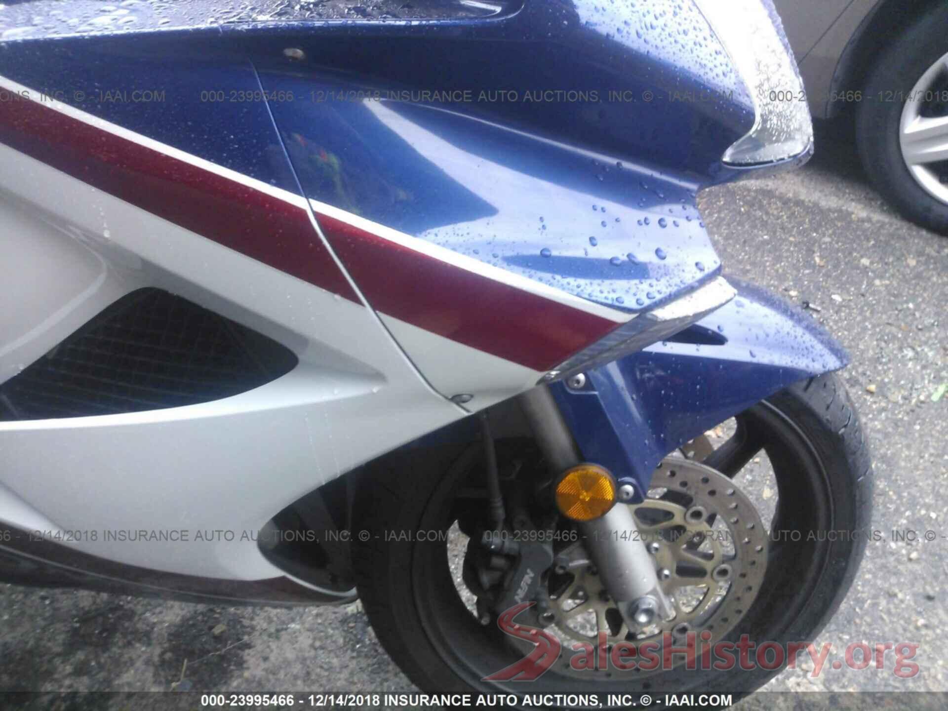 JH2RC46647M900170 2007 HONDA VFR800