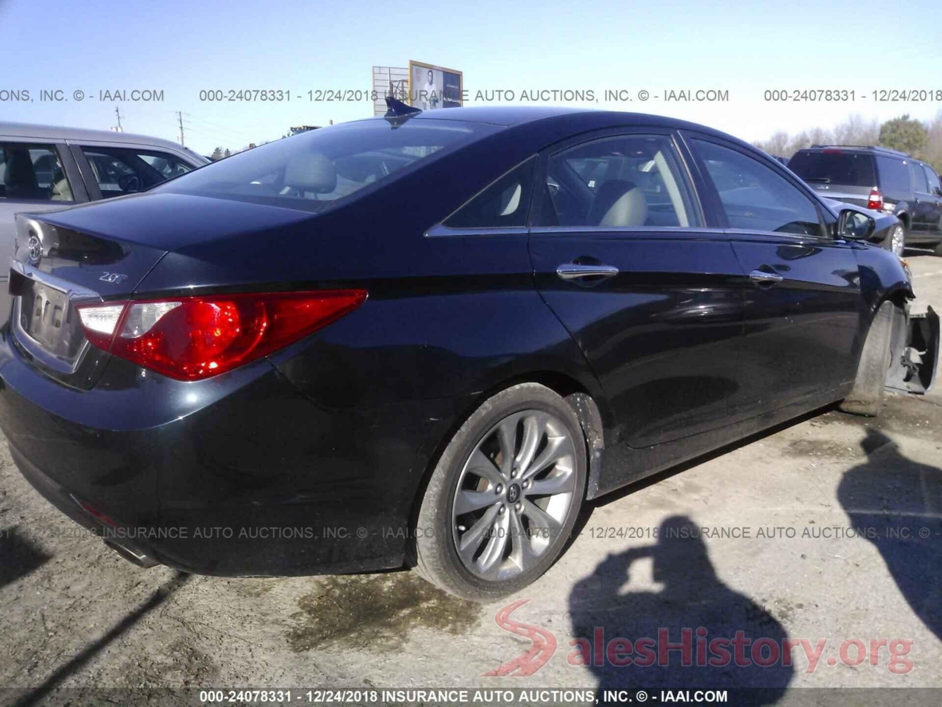 5NPEC4AB4BH225015 2011 HYUNDAI SONATA