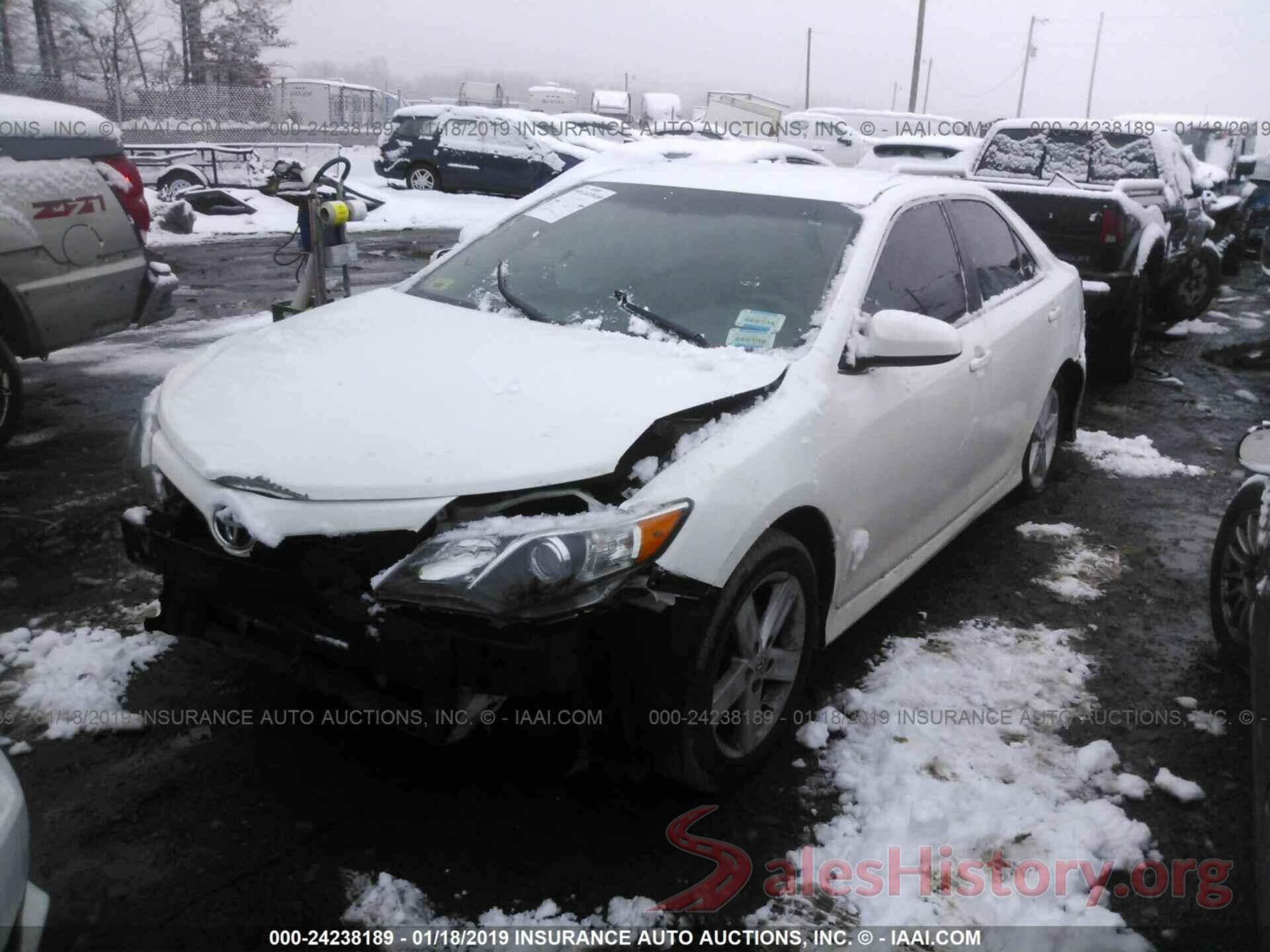 4T1BF1FK4EU826965 2014 TOYOTA CAMRY