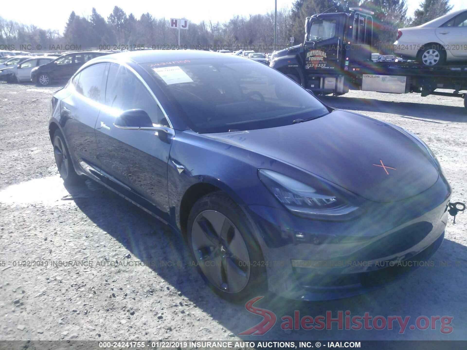 5YJ3E1EA1JF017060 2018 TESLA MODEL 3