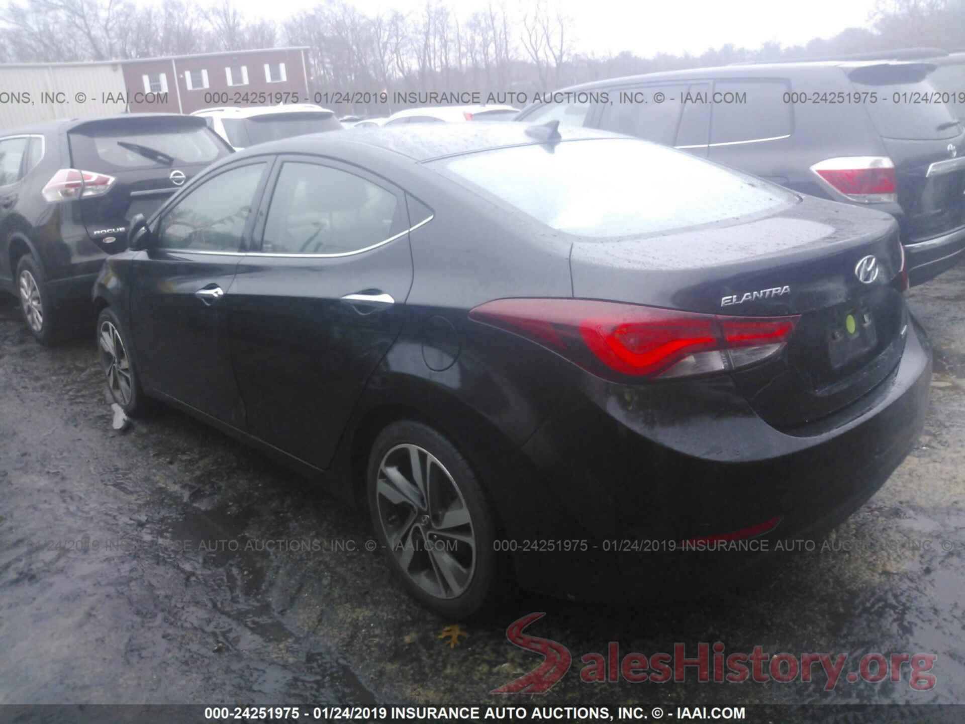 5NPDH4AE6FH572150 2015 HYUNDAI ELANTRA