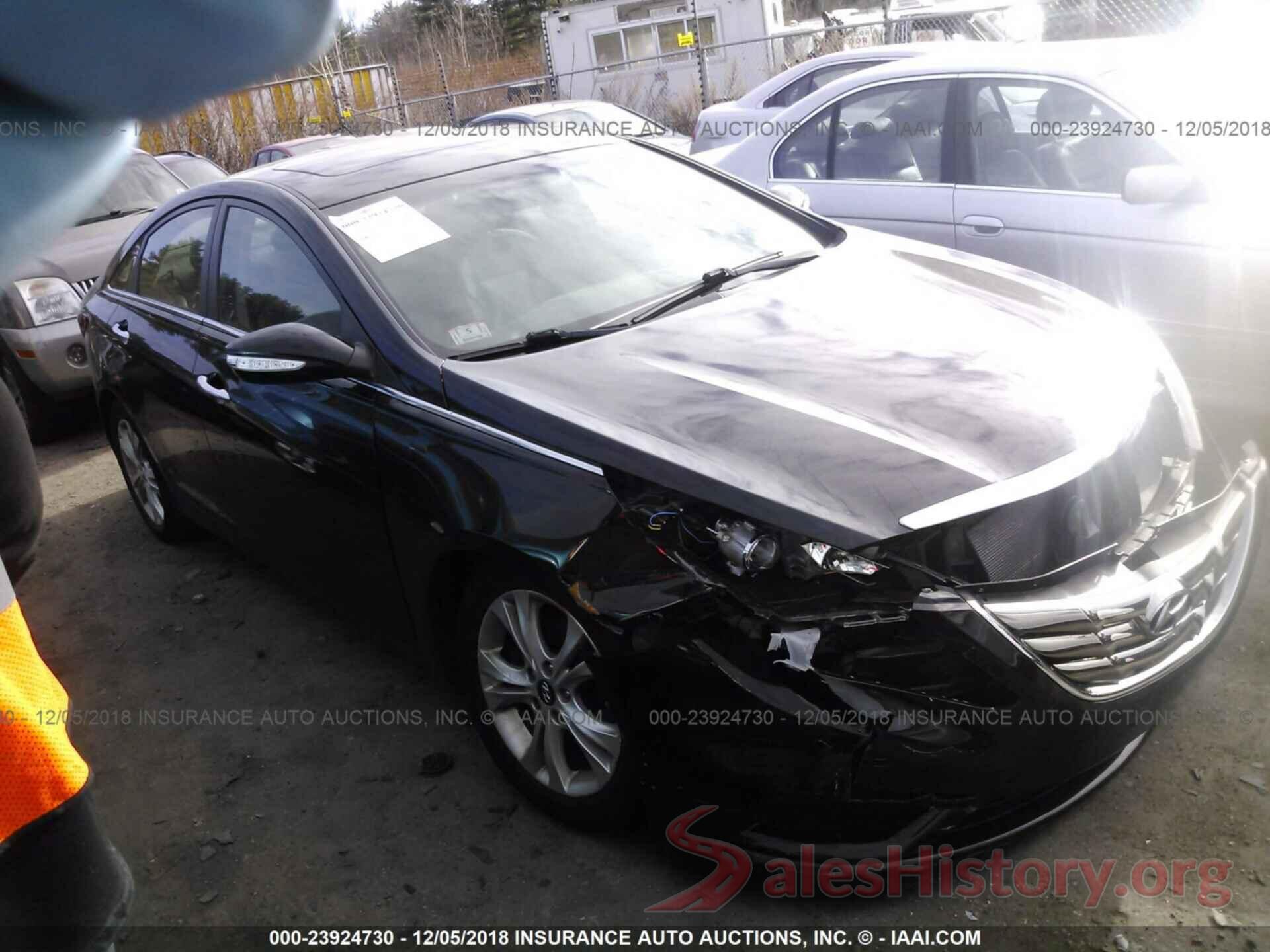 5NPEC4AB3BH302554 2011 HYUNDAI SONATA