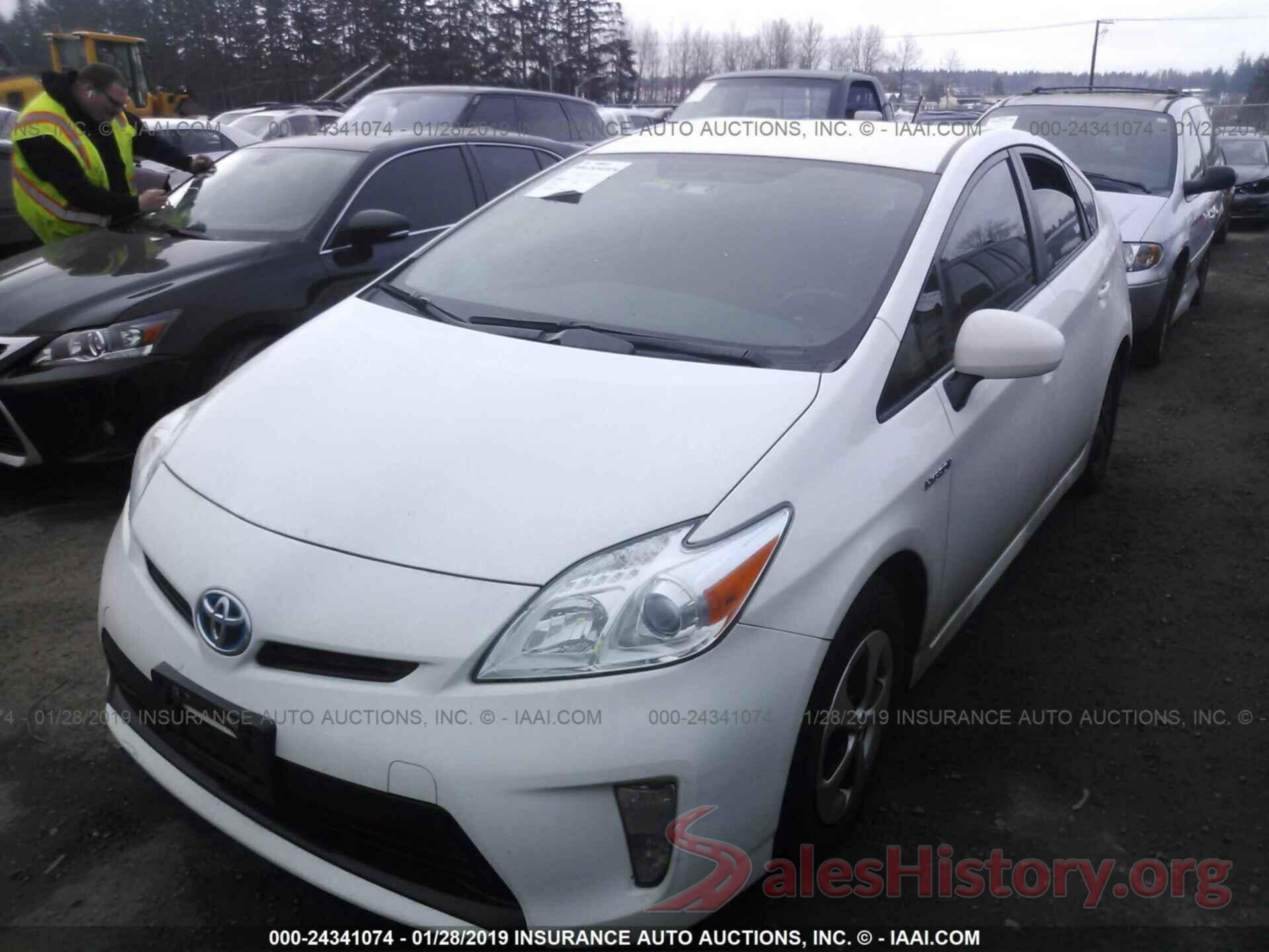 JTDKN3DU7E1815810 2014 TOYOTA PRIUS