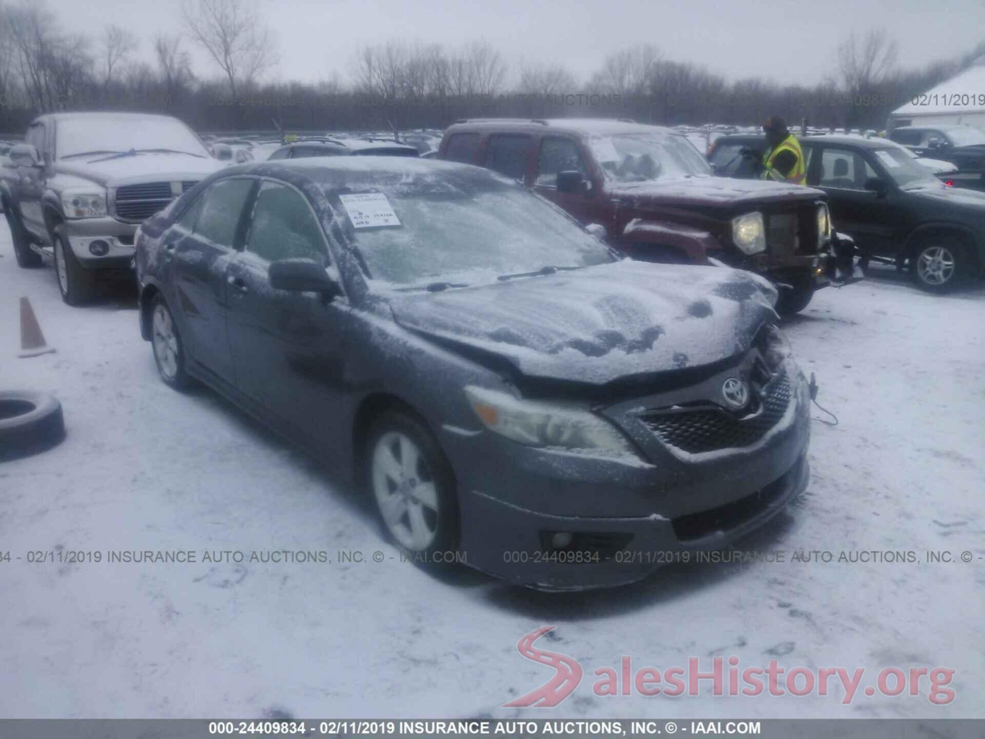 4T1BF3EK5BU726950 2011 TOYOTA CAMRY