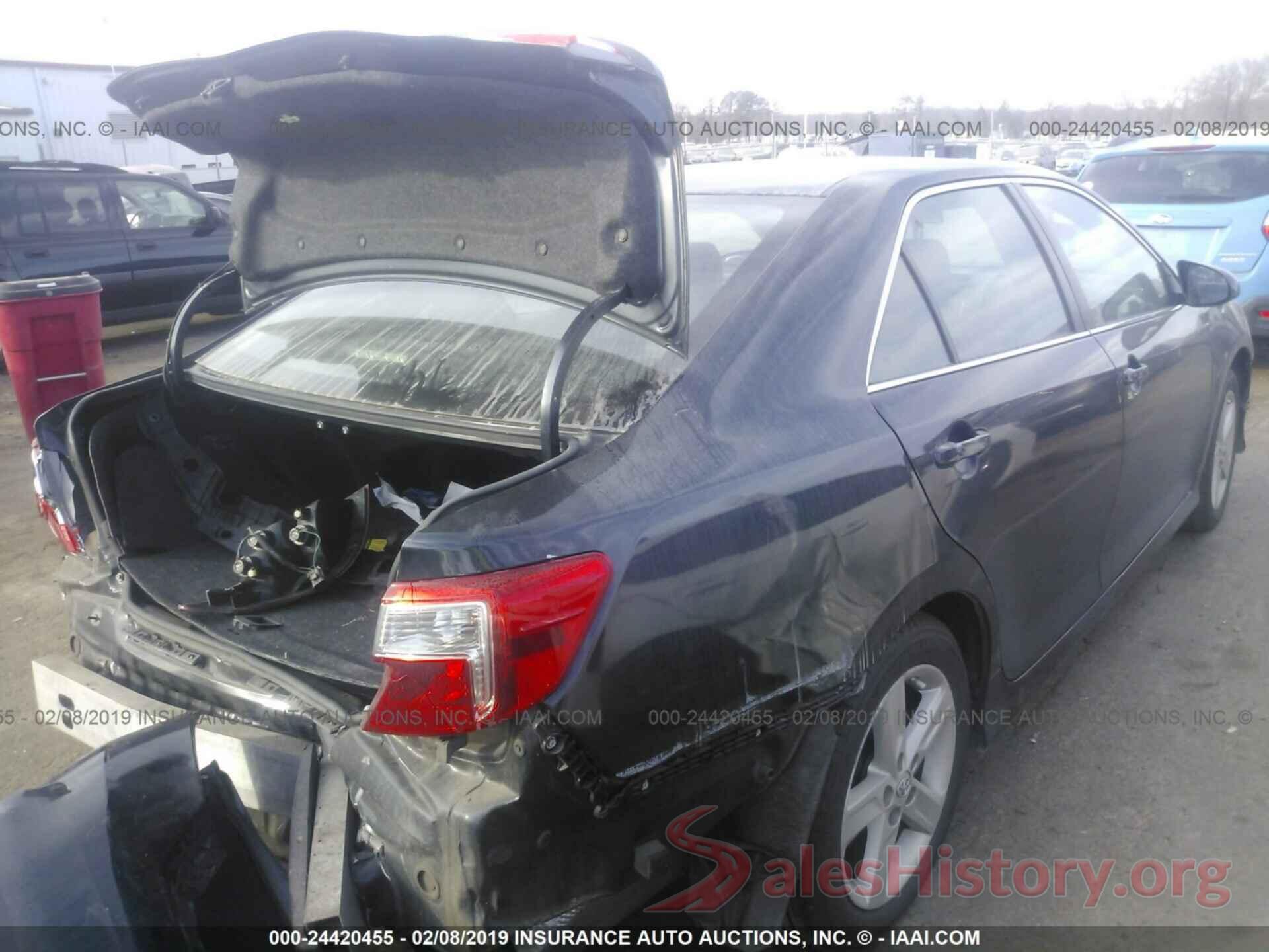 4T1BF1FK1EU408573 2014 TOYOTA CAMRY