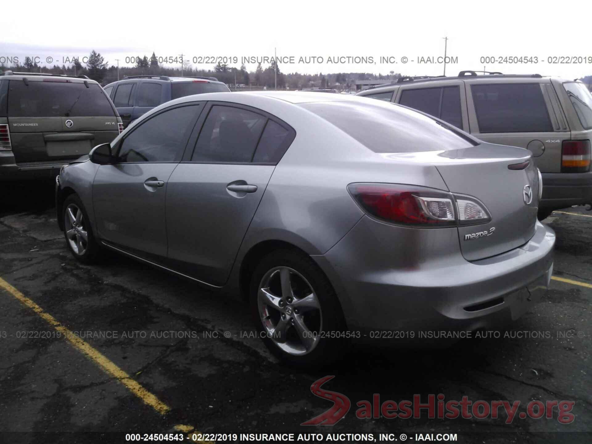 JM1BL1TG2D1824838 2013 MAZDA 3