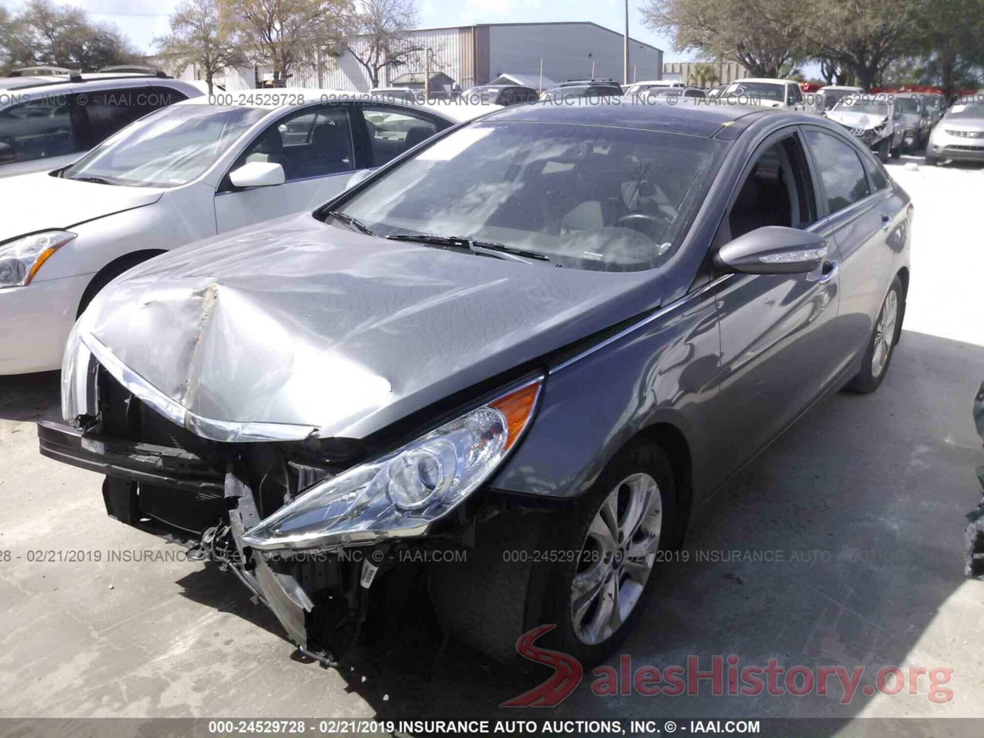 5NPEC4AC8DH621136 2013 HYUNDAI SONATA