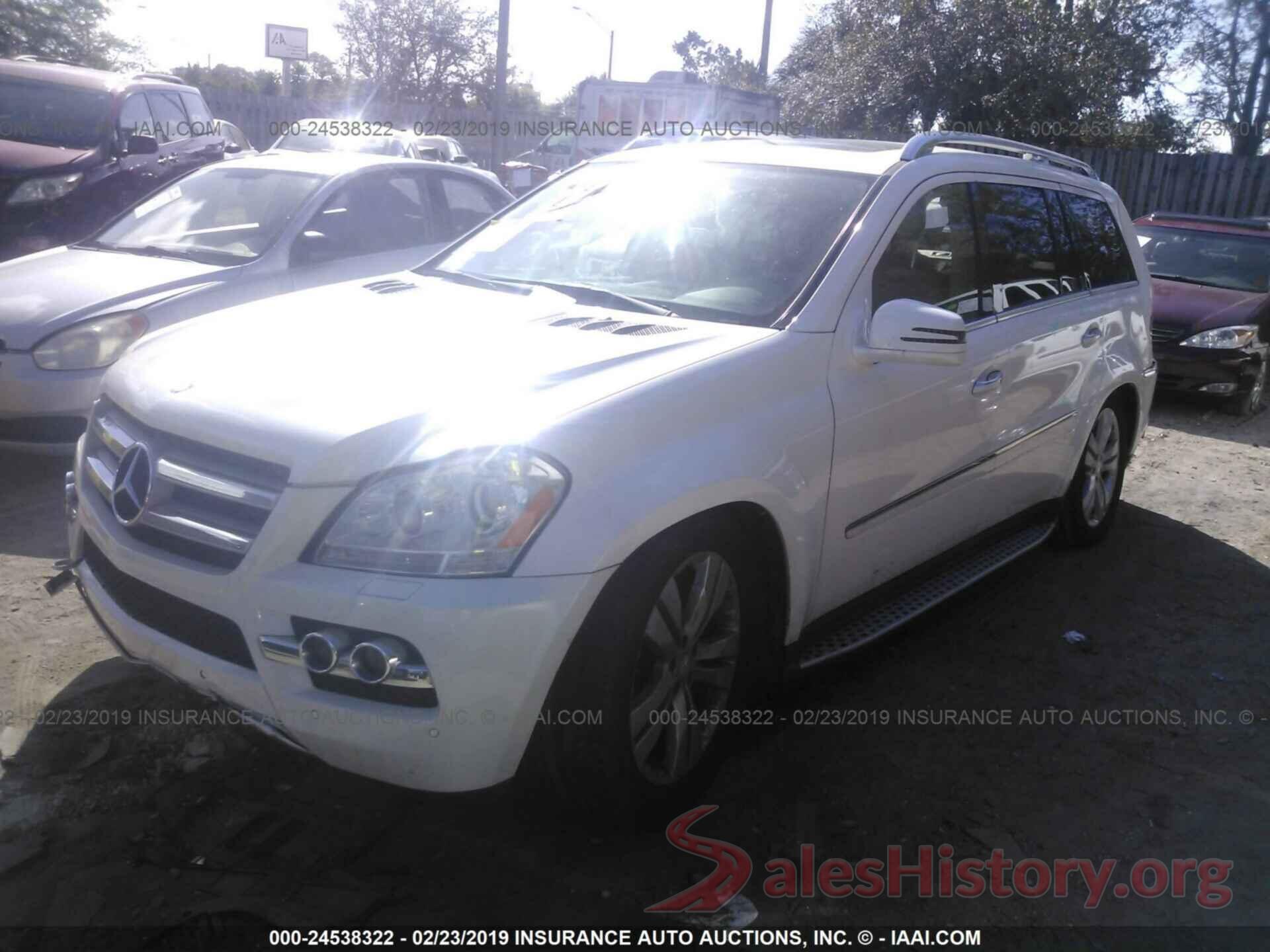 4JGBF7BE0BA685859 2011 MERCEDES-BENZ GL