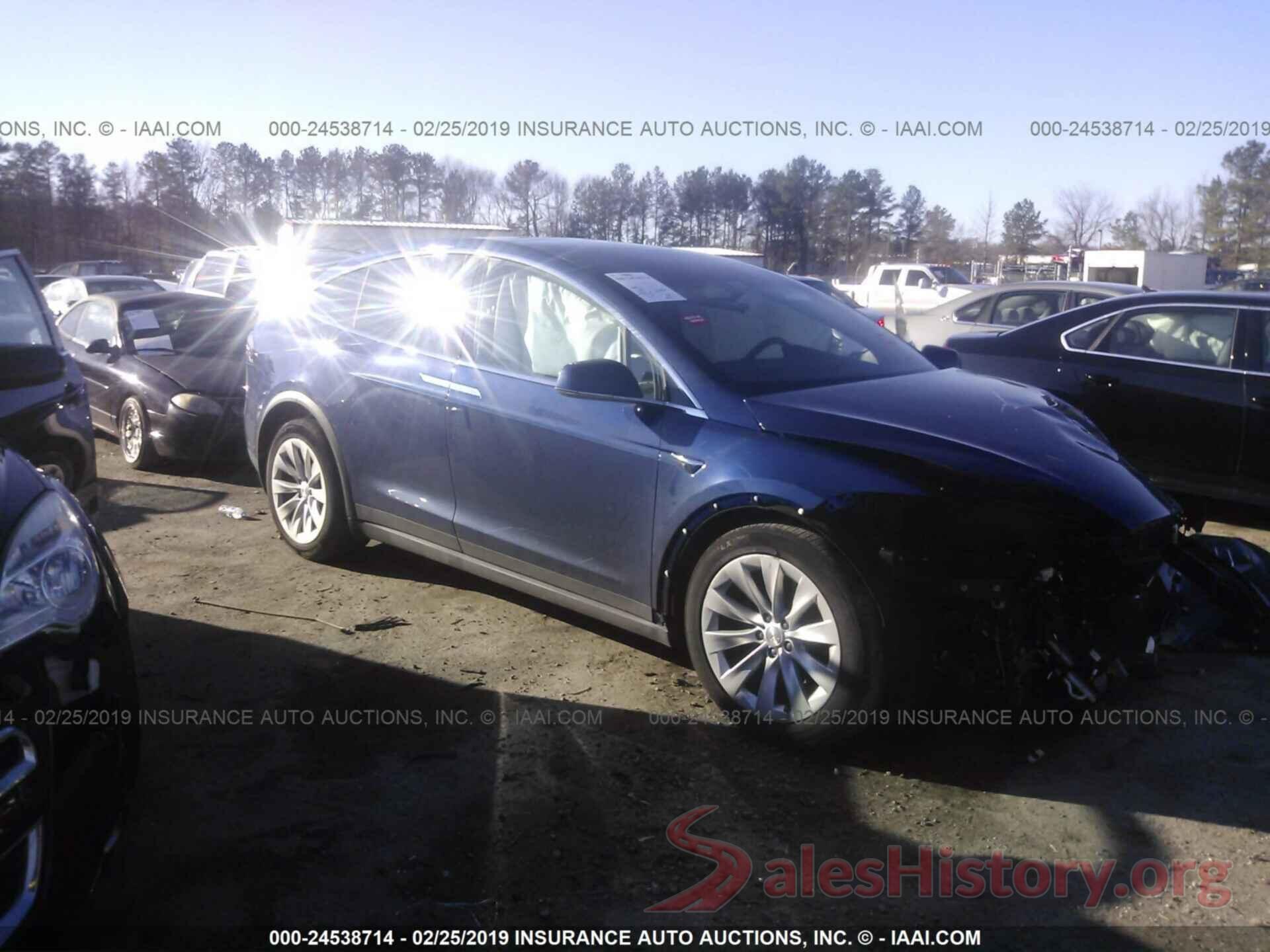 5YJXCBE22JF120123 2018 TESLA MODEL X