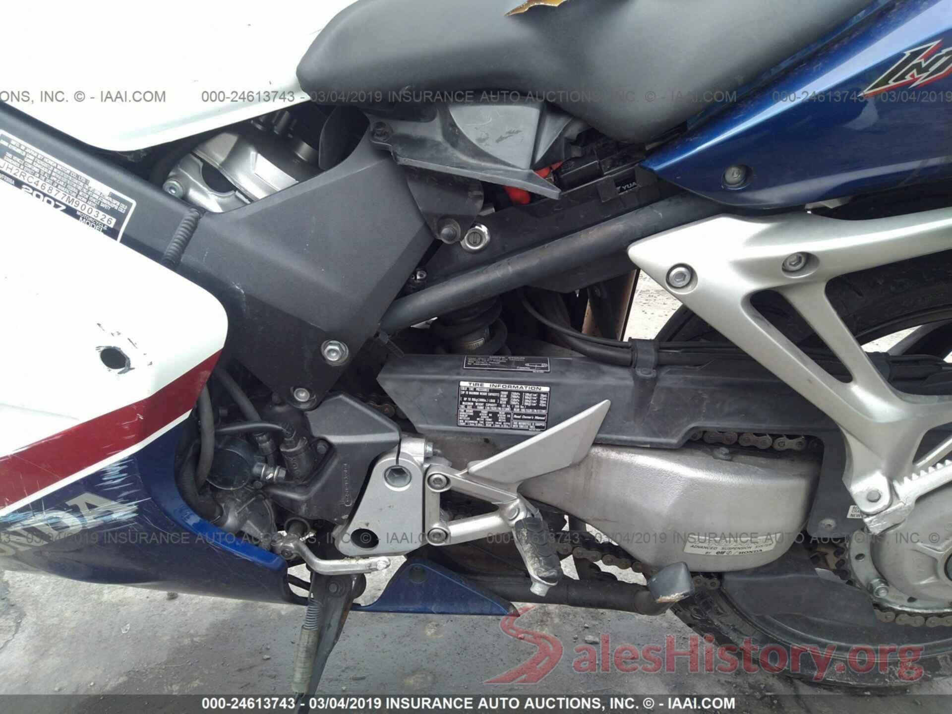 JH2RC46877M900326 2007 HONDA VFR800