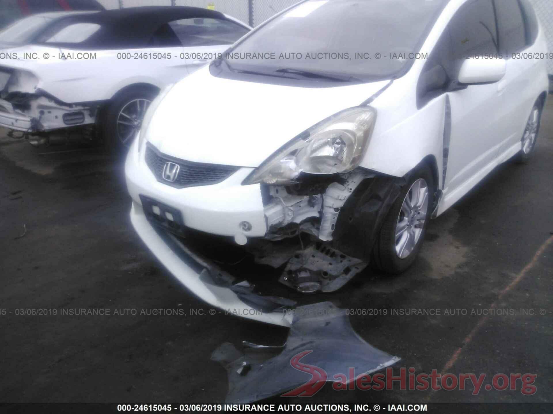 JHMGE8H53BS010364 2011 HONDA FIT