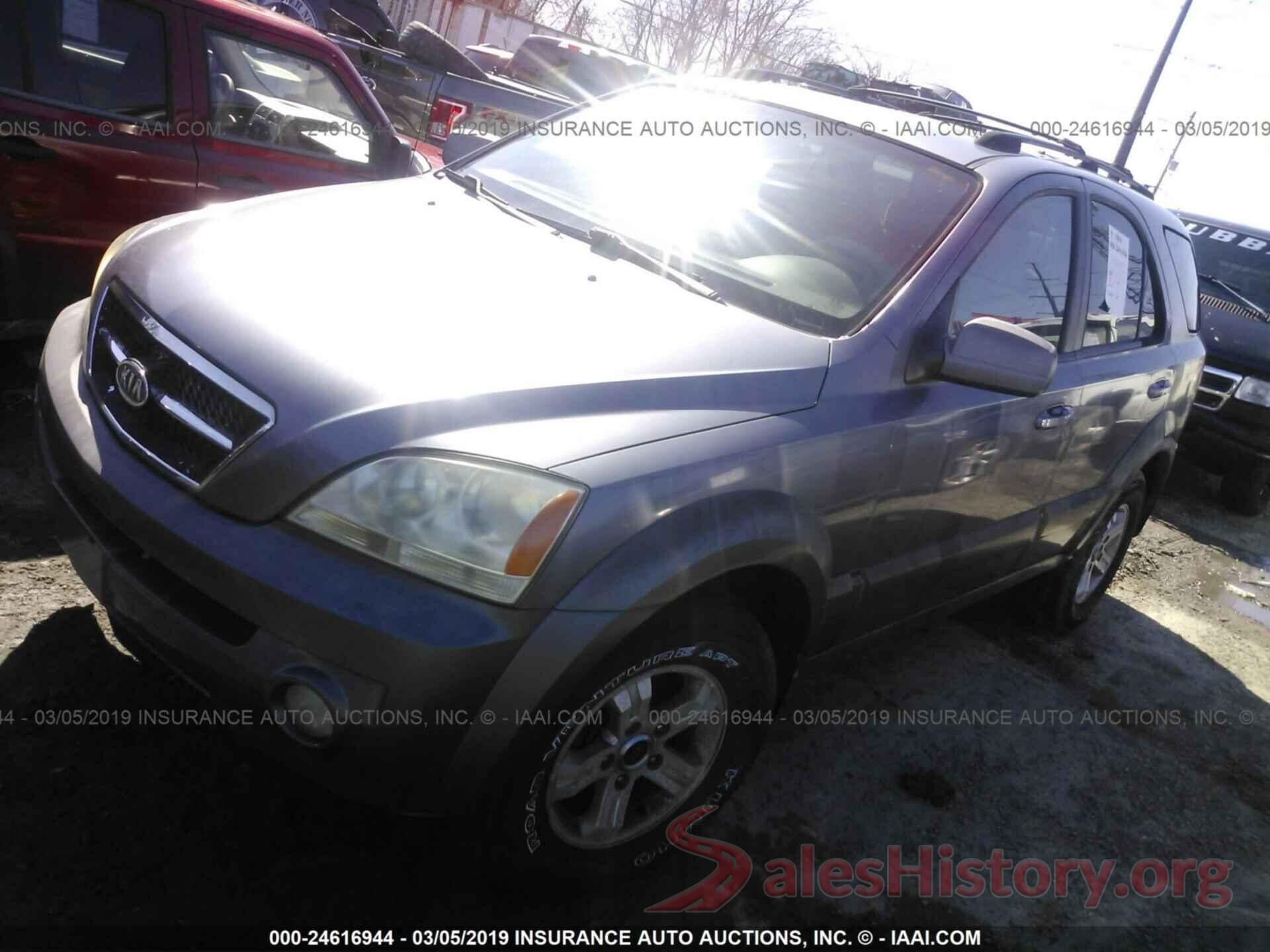 KNDJD733345209426 2004 KIA SORENTO