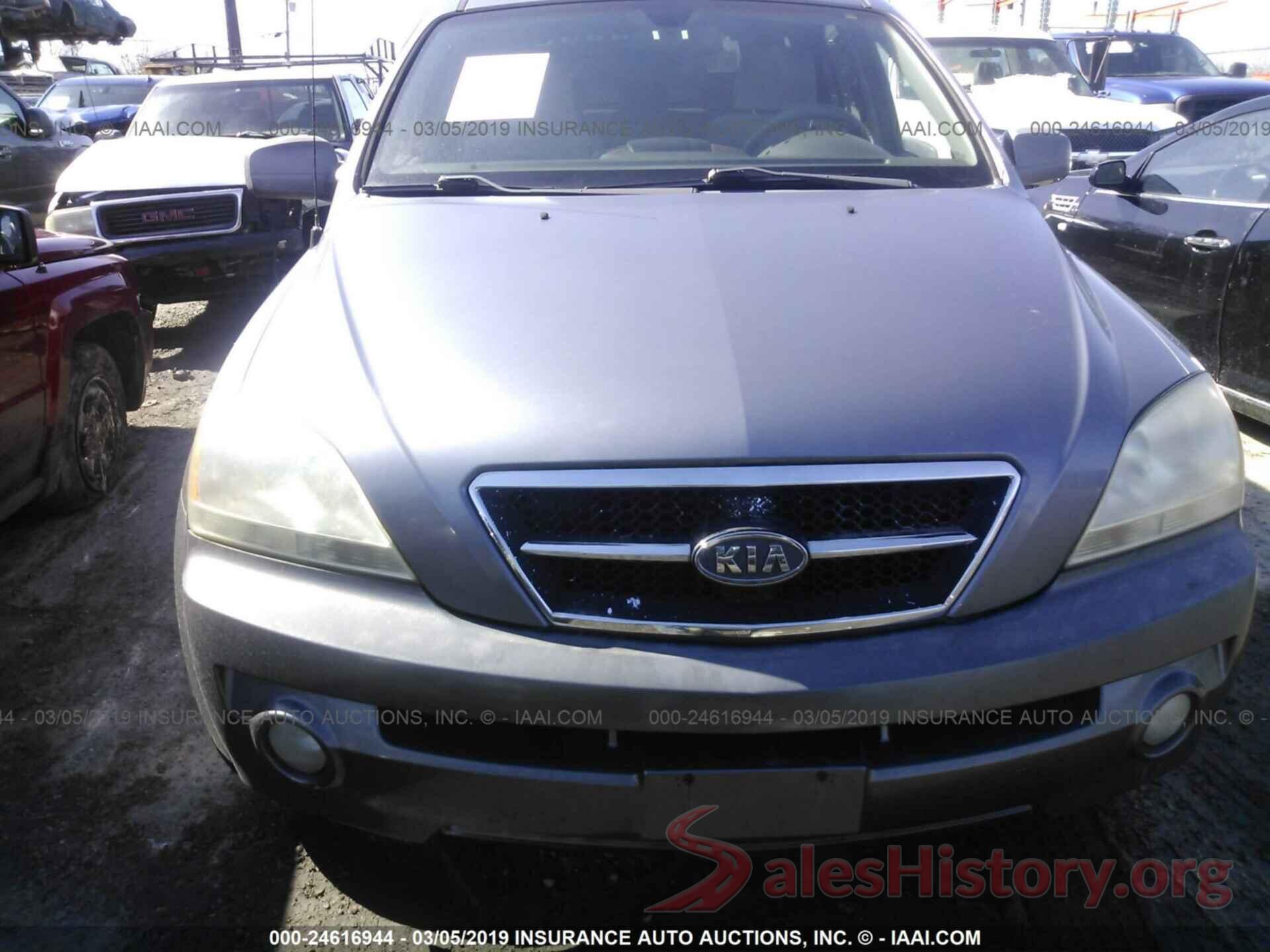 KNDJD733345209426 2004 KIA SORENTO