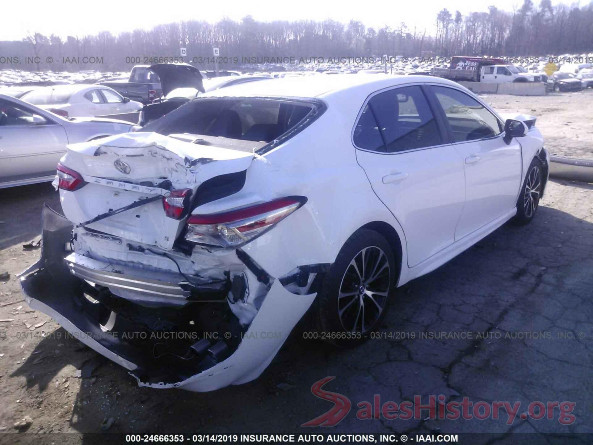 4T1B11HK0JU057970 2018 TOYOTA CAMRY