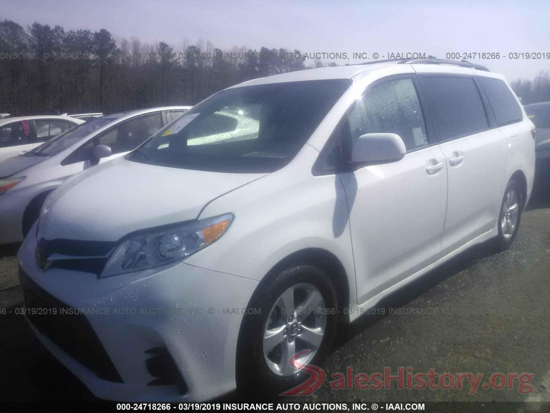 5TDKZ3DC7KS990133 2019 TOYOTA SIENNA