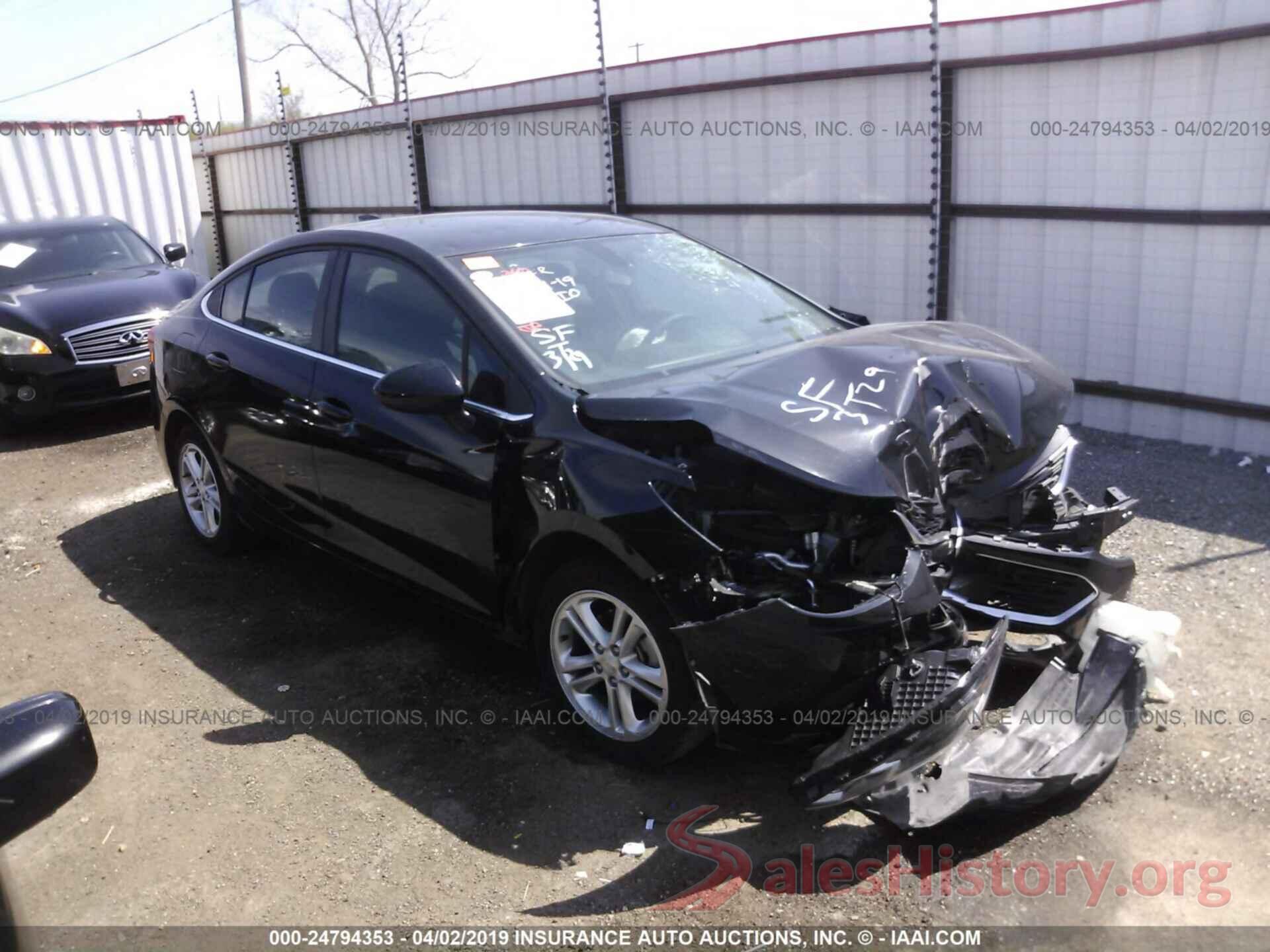 1G1BE5SM7J7105899 2018 CHEVROLET CRUZE