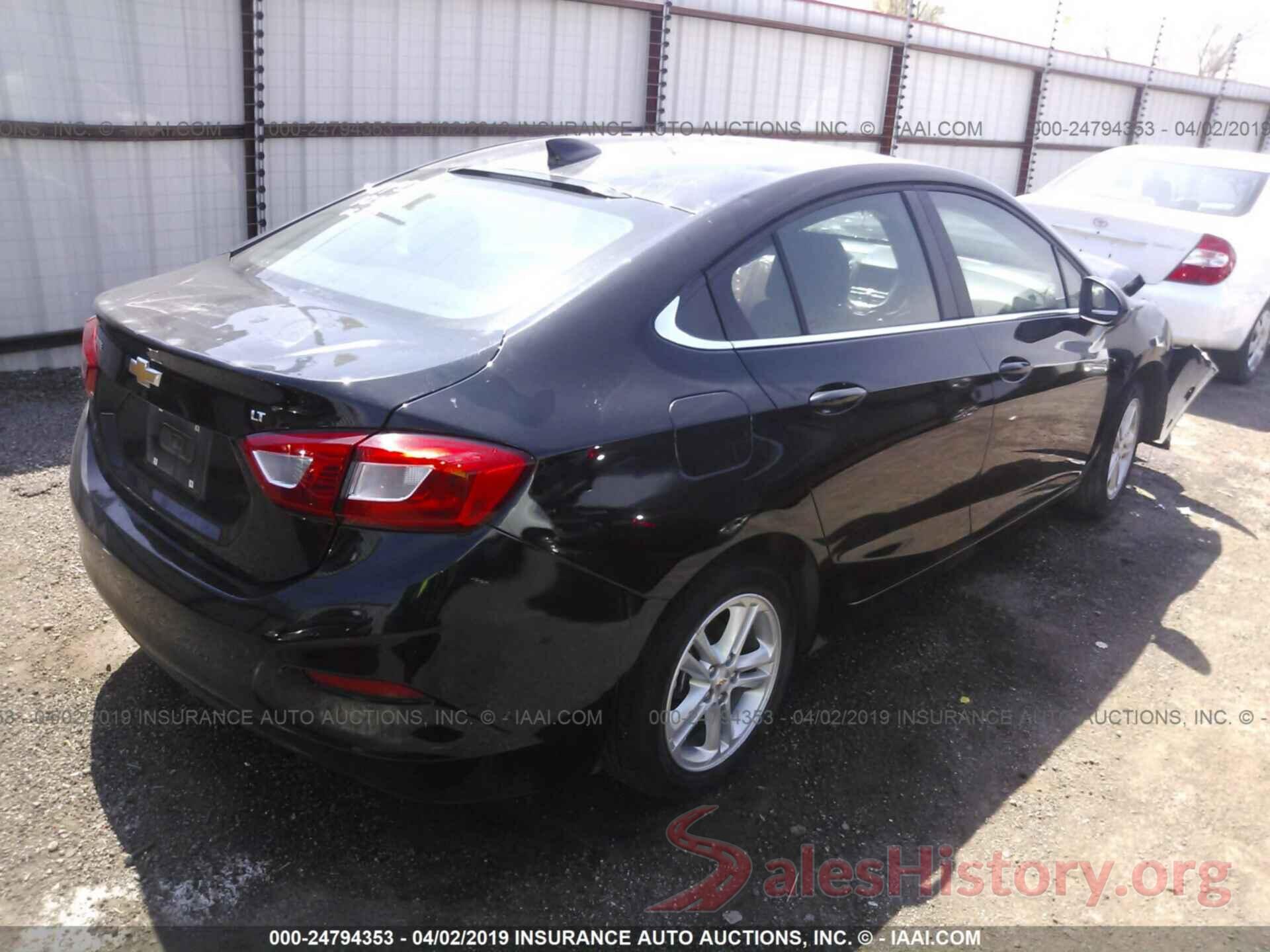 1G1BE5SM7J7105899 2018 CHEVROLET CRUZE