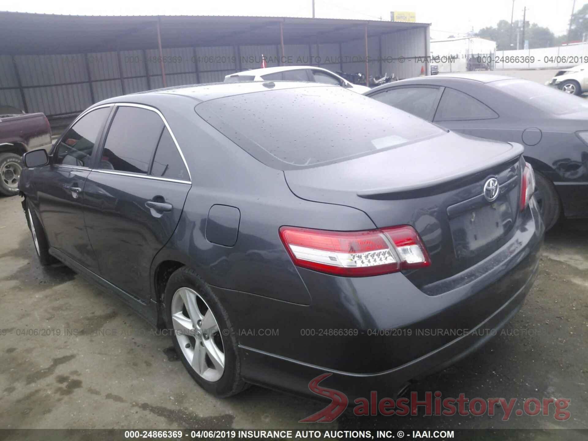 4T1BF3EK1BU195827 2011 TOYOTA CAMRY