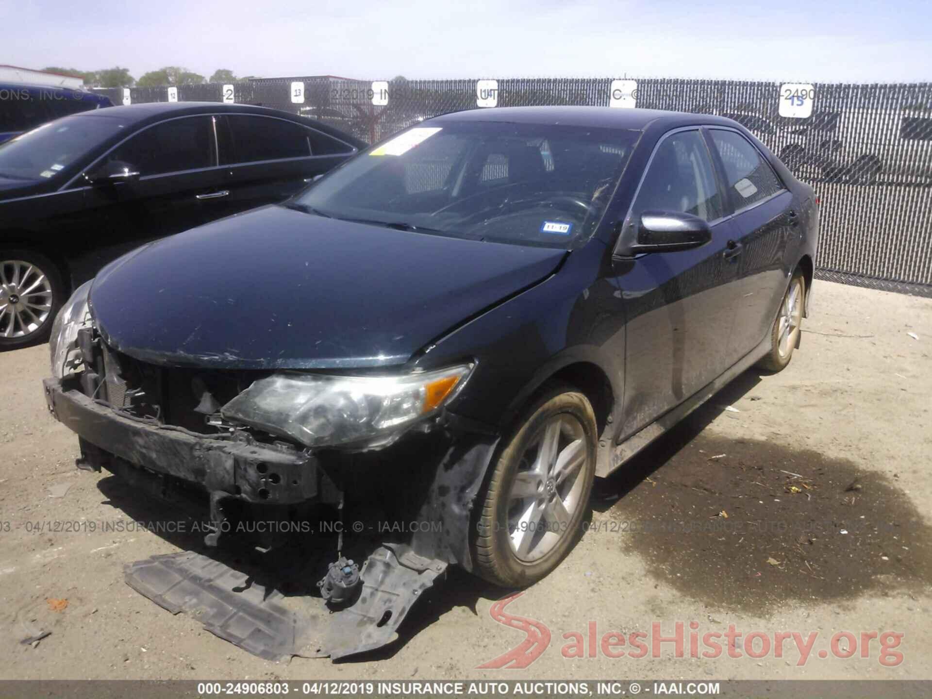 4T1BF1FK1EU452573 2014 TOYOTA CAMRY