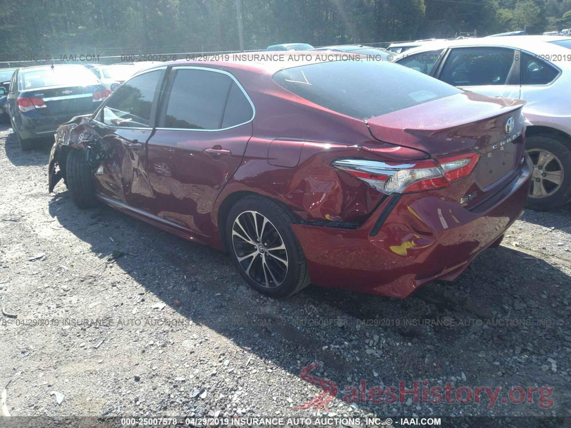 4T1B11HK2JU597451 2018 TOYOTA CAMRY