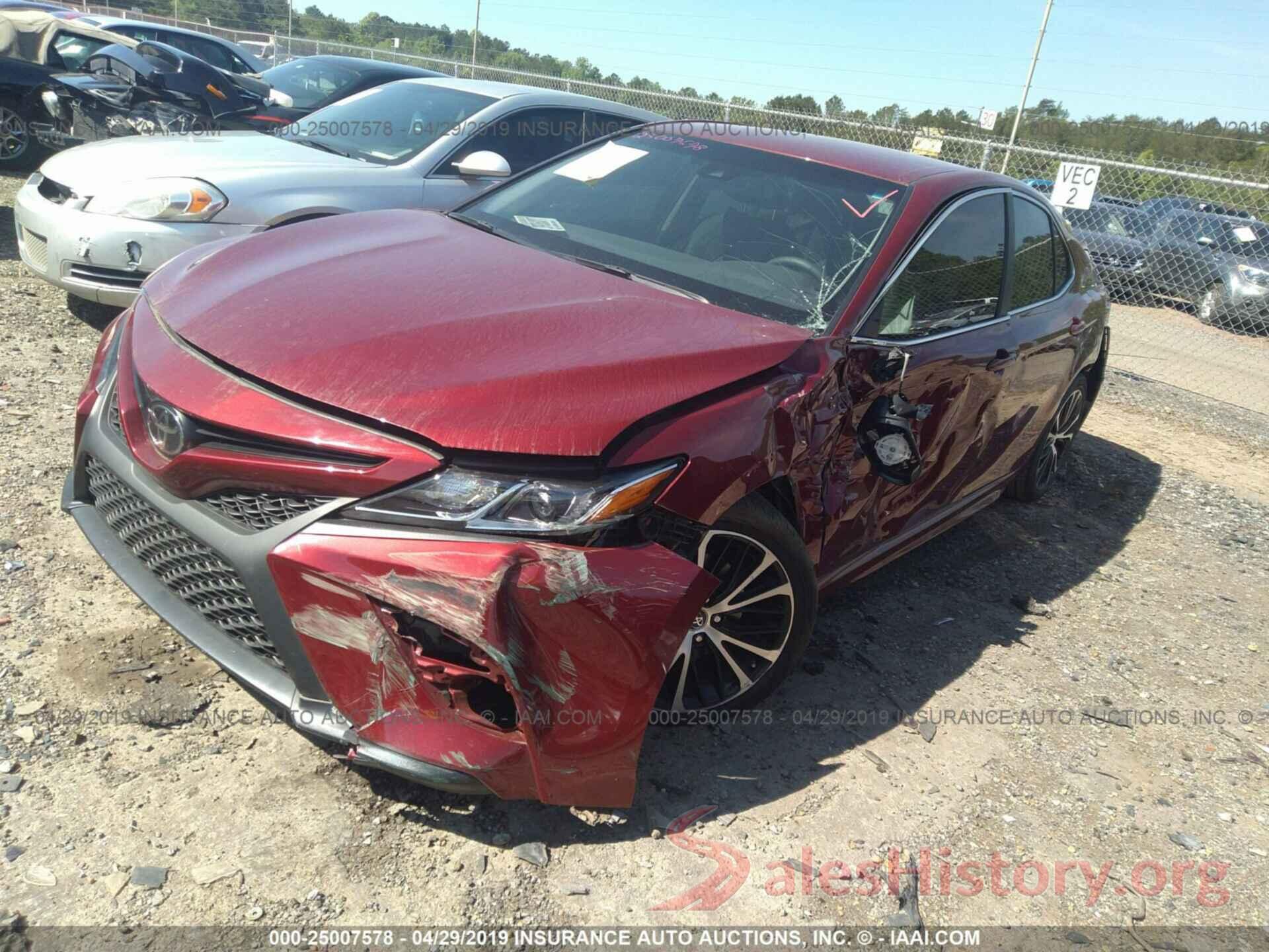 4T1B11HK2JU597451 2018 TOYOTA CAMRY