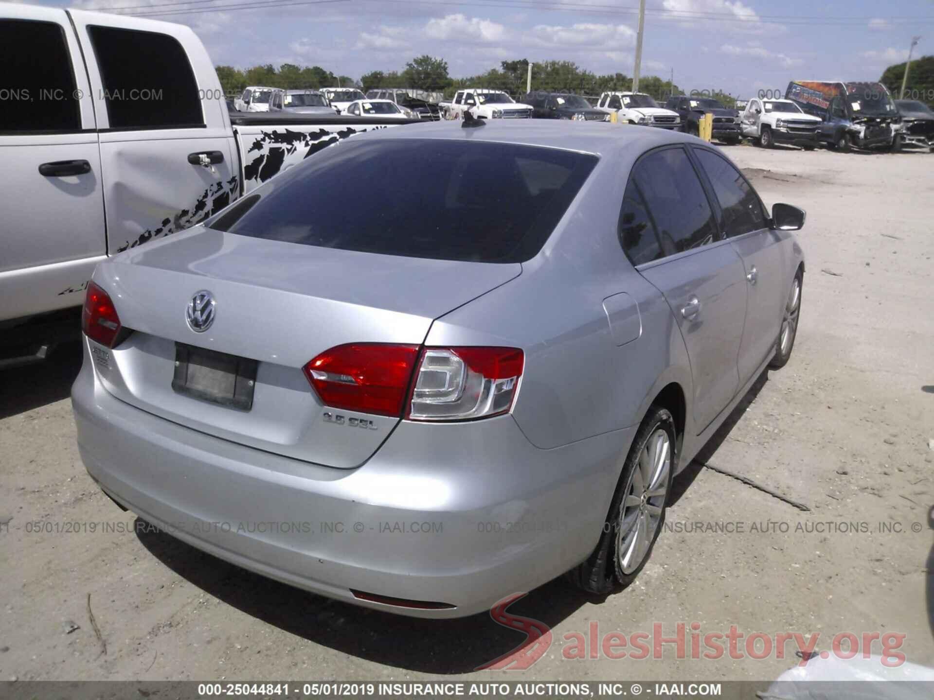 3VWLX7AJ1BM353823 2011 VOLKSWAGEN JETTA