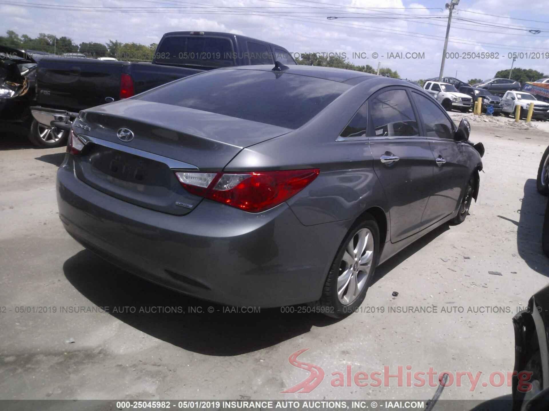 5NPEC4AC7CH480557 2012 HYUNDAI SONATA