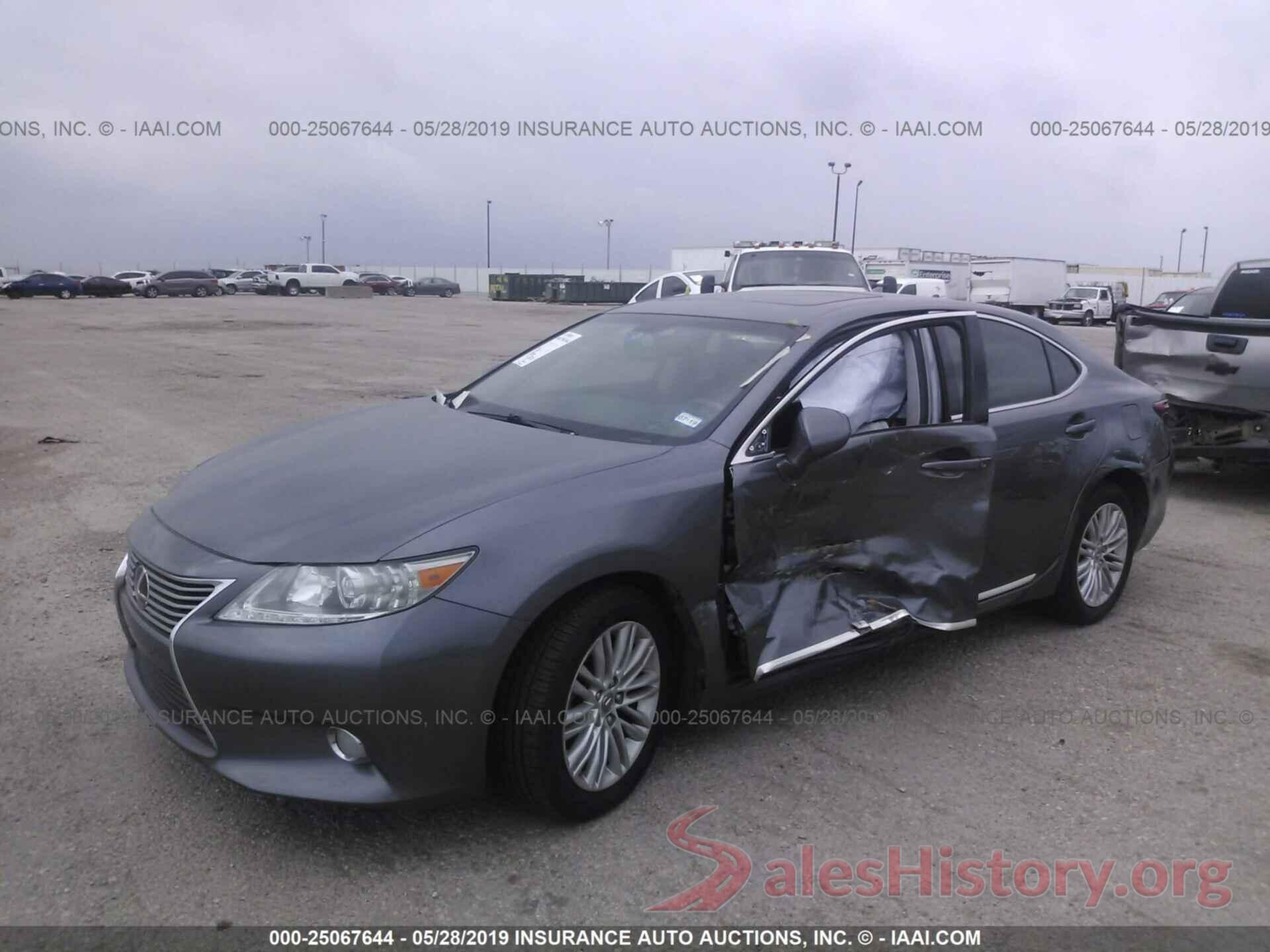 JTHBK1GG9D2069600 2013 LEXUS ES