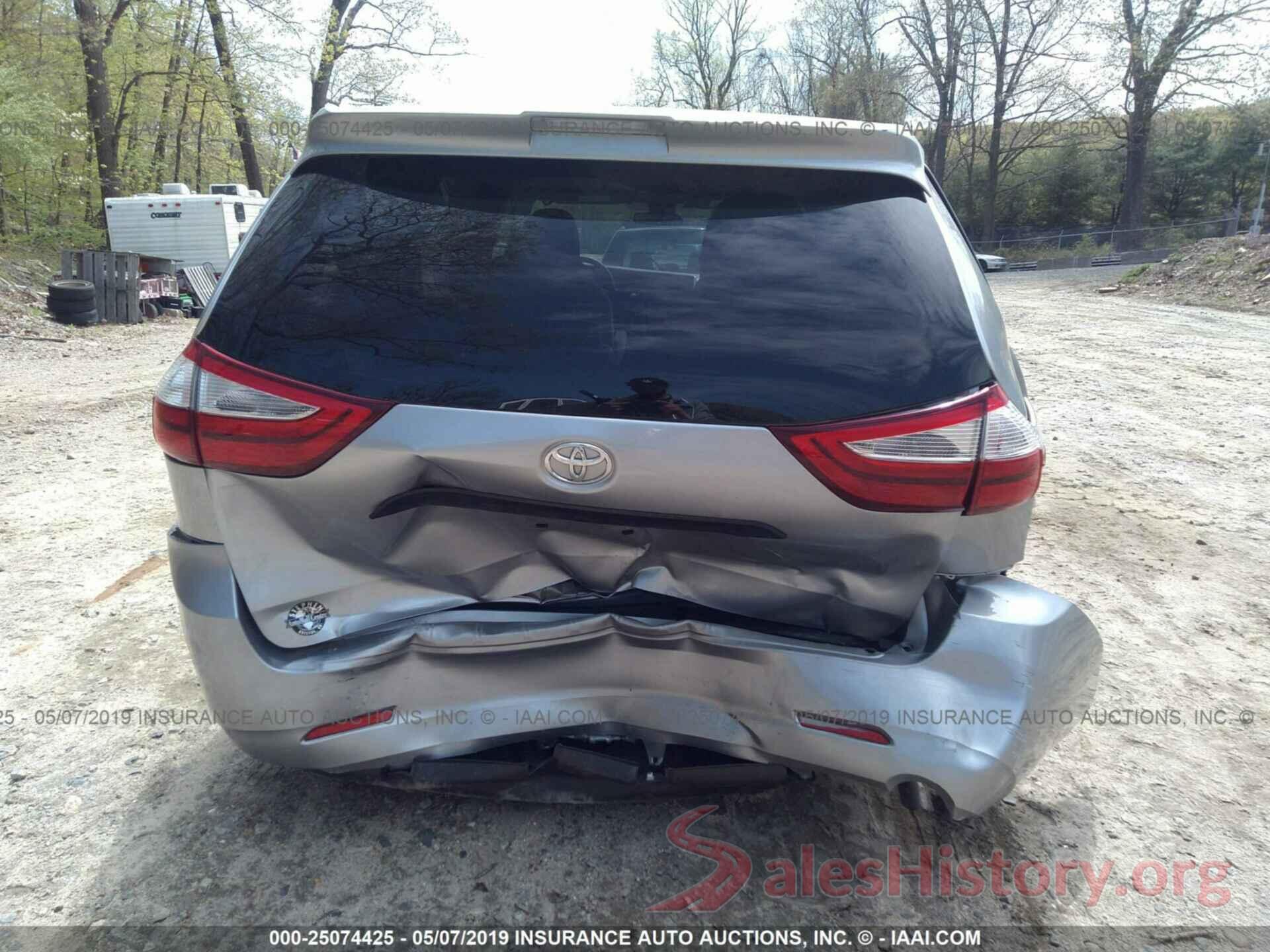 5TDZZ3DC5JS922670 2018 TOYOTA SIENNA