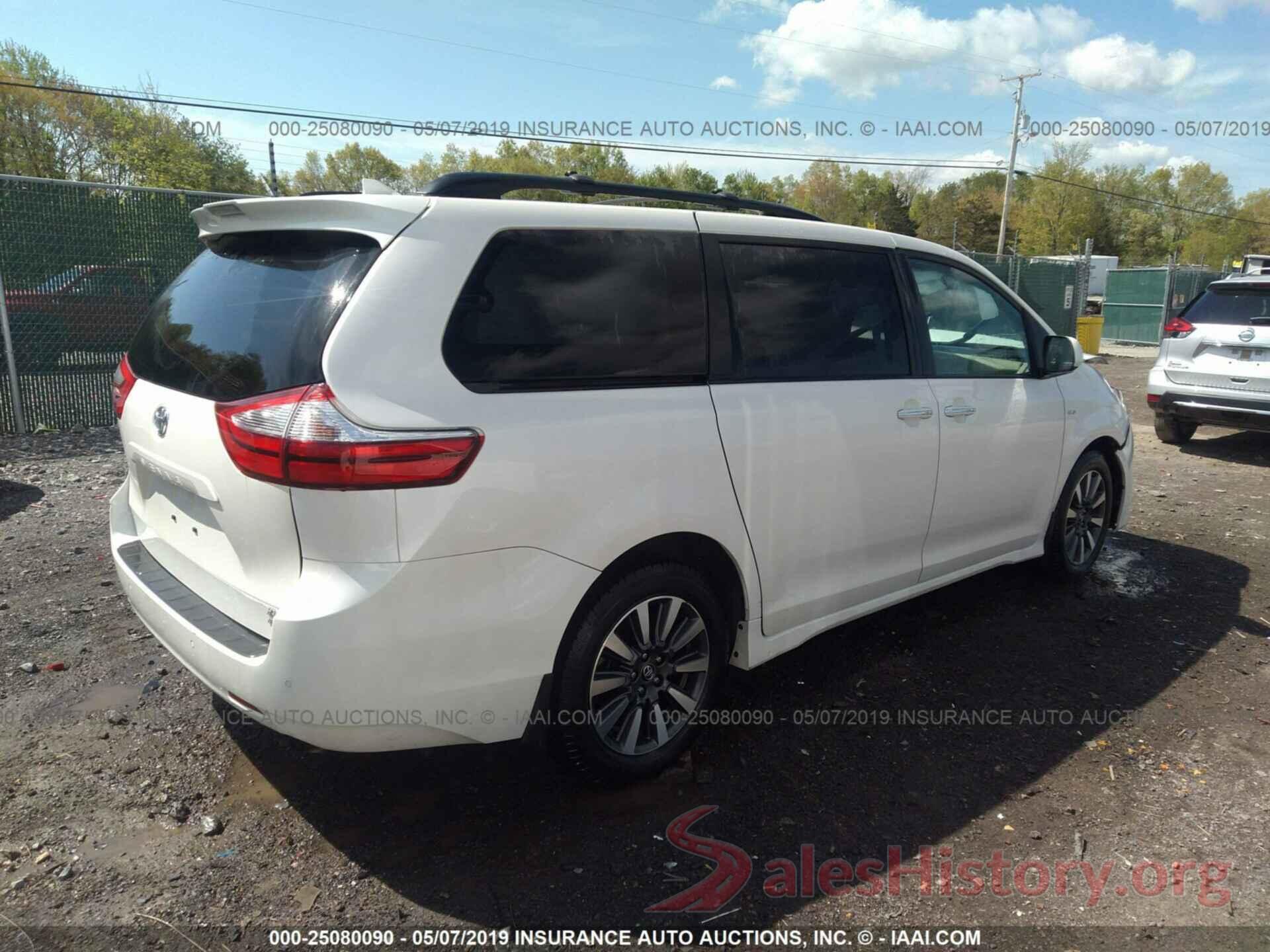 5TDDZ3DC0JS189387 2018 TOYOTA SIENNA