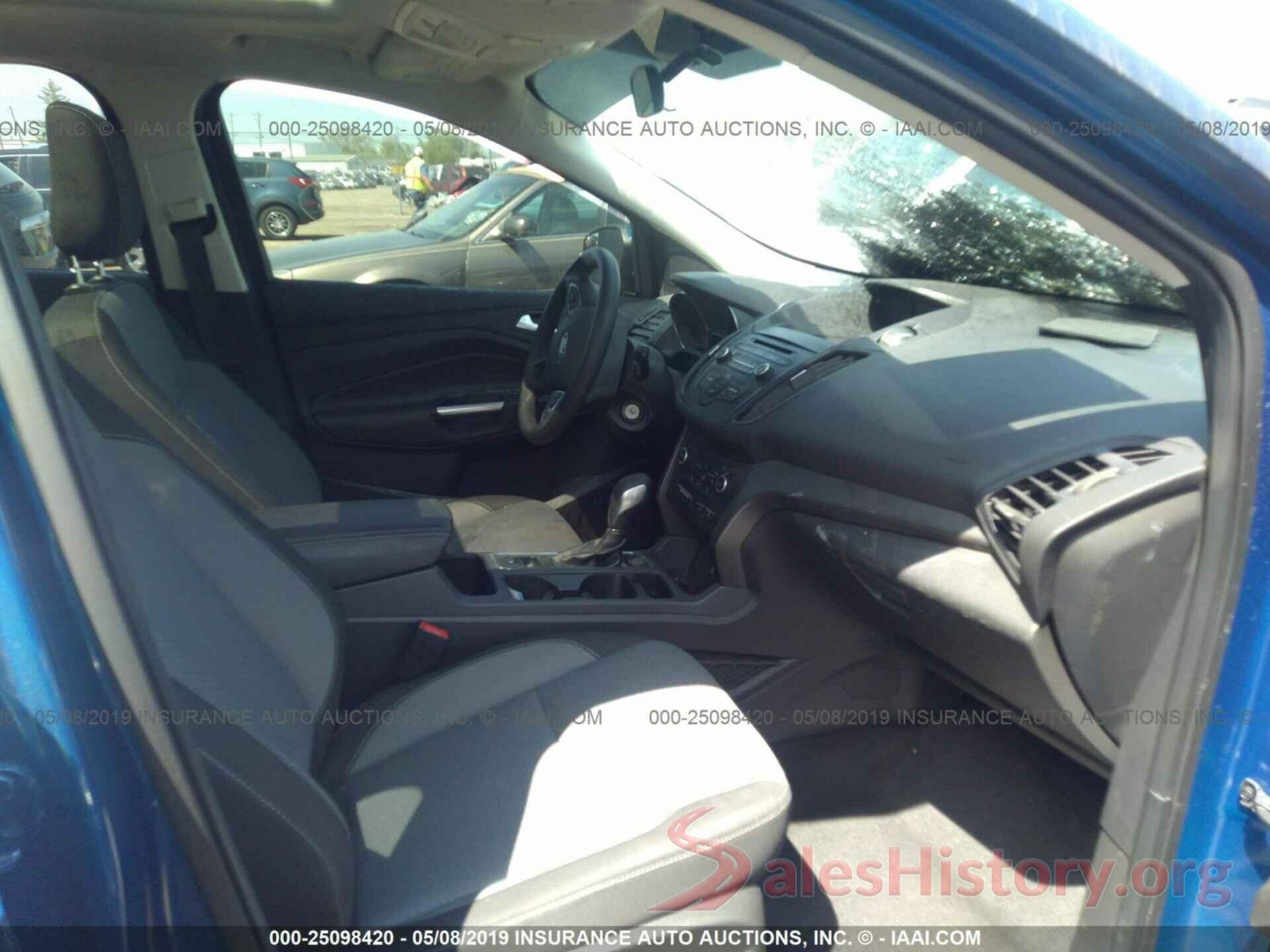 1FMCU9GD1JUB15646 2018 FORD ESCAPE